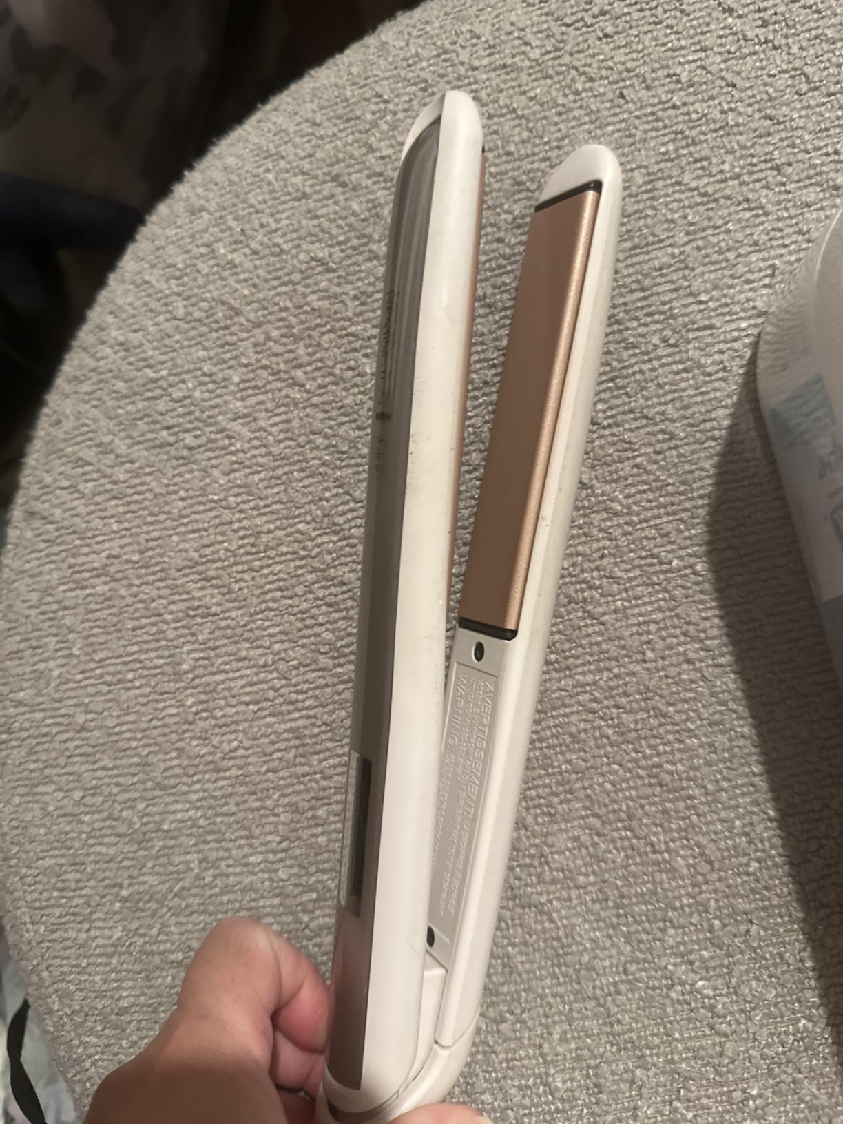 Remington Shine Therapy 1 Inch Hair Straightener, Argan Oil & Keratin | Keratin ceramic plates deliver smooth results; this flat iron reduces frizz for ideal hair styling. customer photo 1