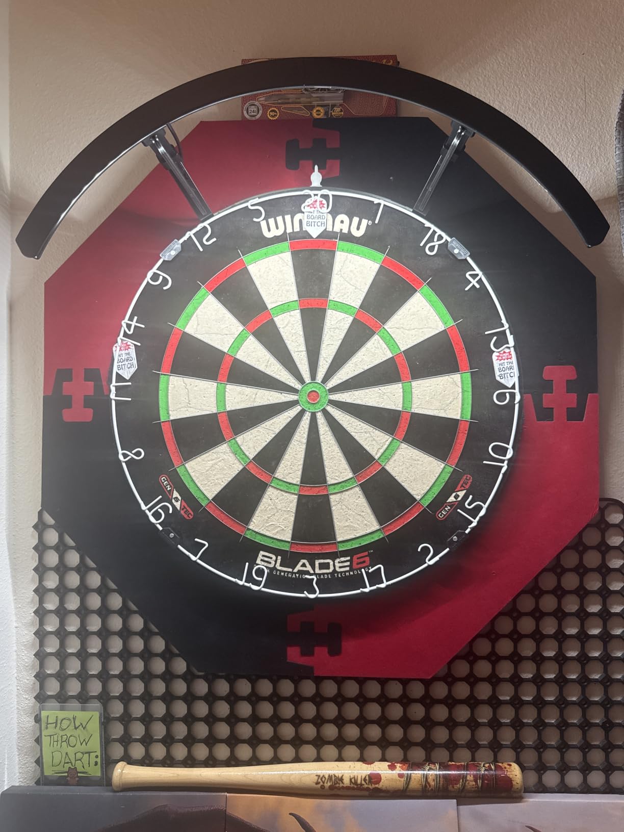 WINMAU Professional Bristle Dartboard - PDC Tournament Board with Official Tournament Specifications customer photo 2