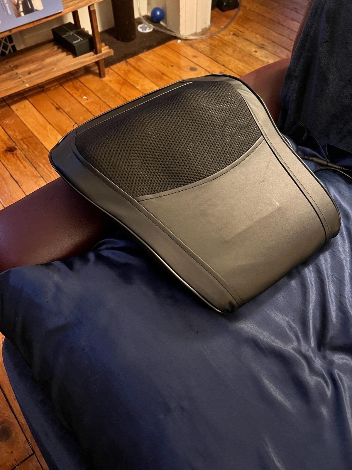 Boriwat Back Massager with Heat, 3D Kneading Massage Pillow for Back, Neck, Shoulder, Leg Pain Relief Deep Tissue, Gifts for Women Men Mom Dad customer photo 2