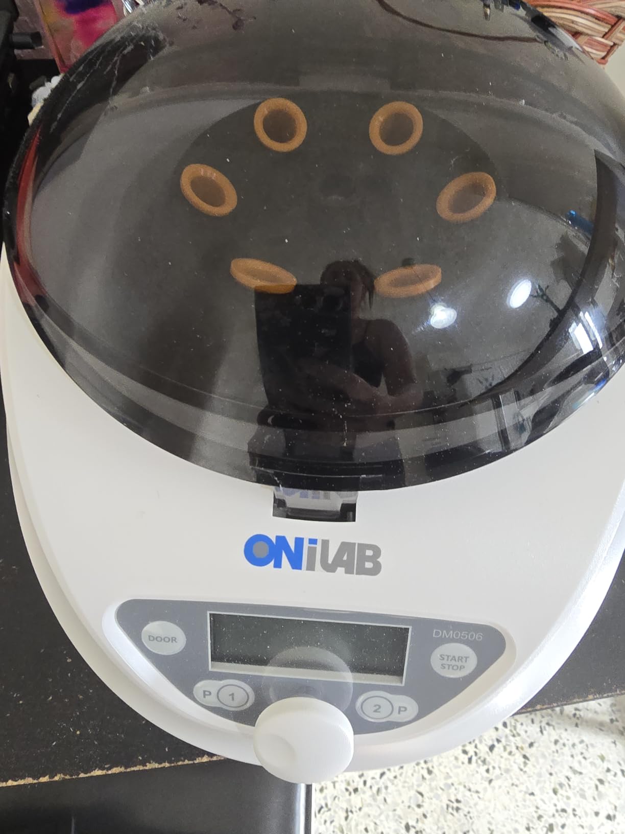 ONiLAB Lab PRP Benchtop Centrifuge 6x15mL/10mL/7mL/1.5-5ml, 300-5000rpm(Max. 2600xg RCF),LCD Digital Desktop Lab Centrifuge Timer 30sec-99min, Two Quick Start Programs customer photo 2