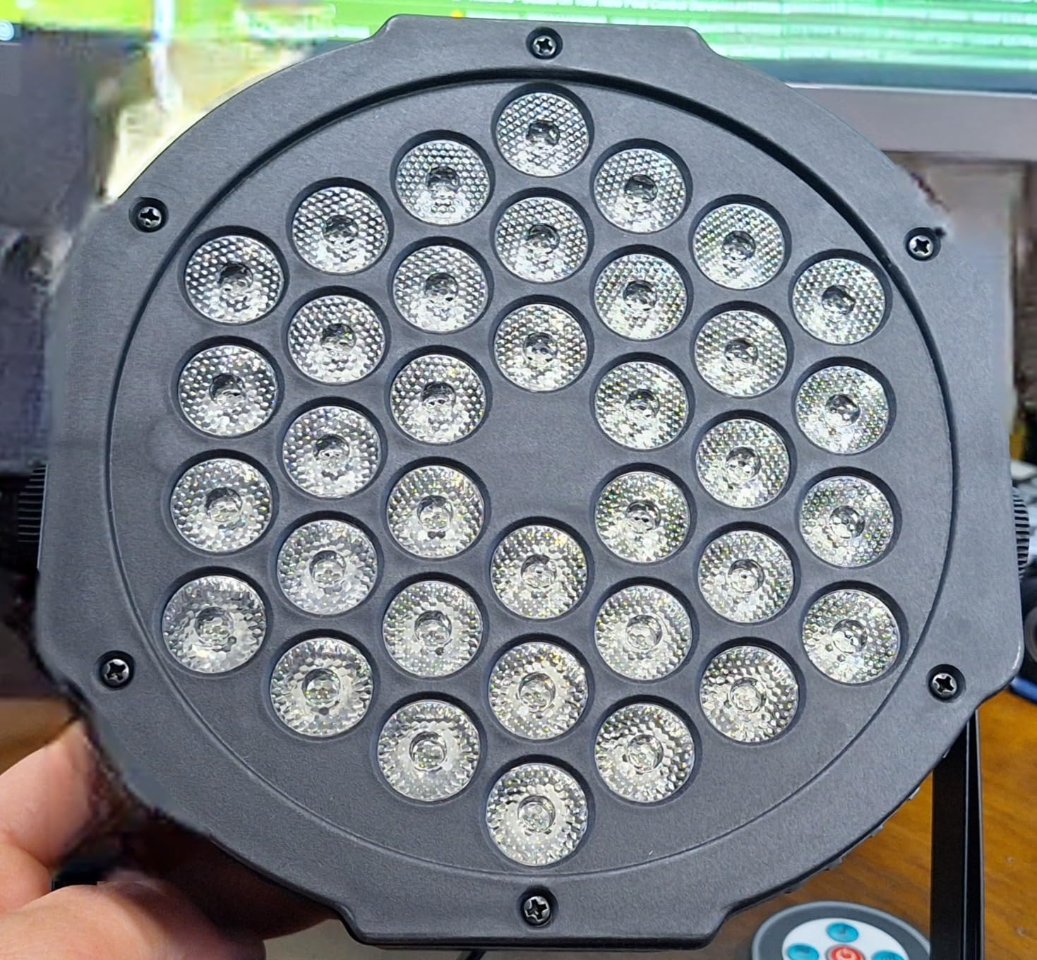 U'King Stage Lights 10 Packs 36LED RGB LED Par Lights, 7 Channel DJ Party Lights with Remote Control & DMX Controller Sound Activated Uplights for Events Birthday Bar Dance Decoration customer photo 1