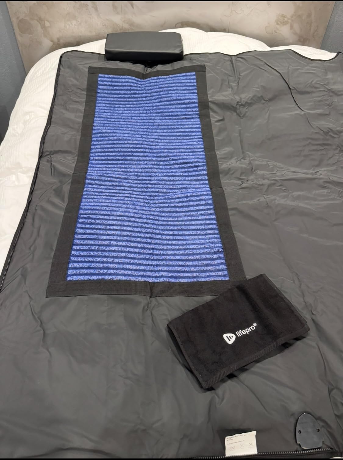 Lifepro RejuvaWrap Infrared Sauna Blanket with Low EMF and 9 Temp Levels | Features carbon fiber heating with detox wraps, waterproof interior, and storage carry bag for home wellness customer photo 1