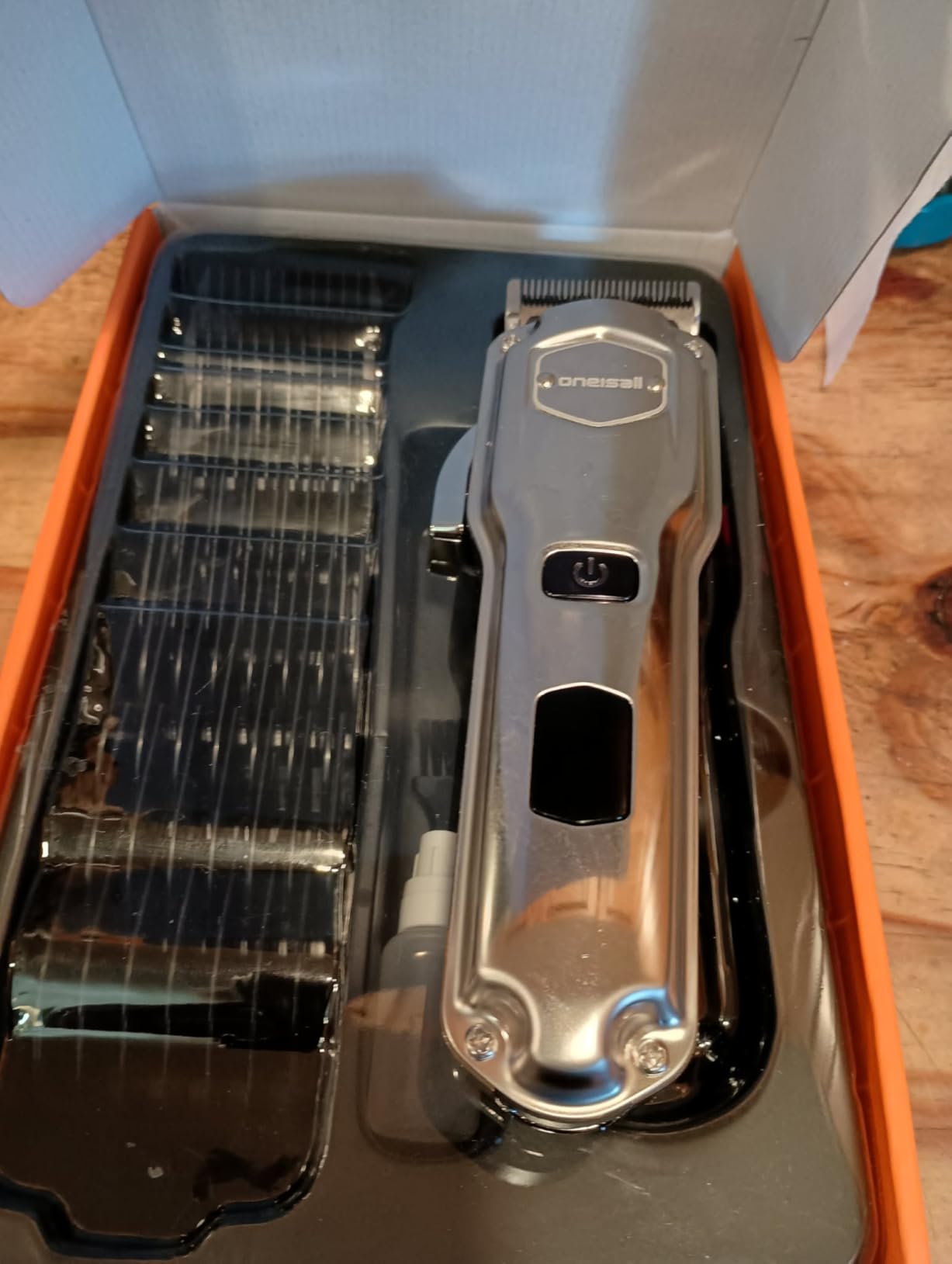 oneisall Dog Clippers for Grooming Thick Heavy Coats | Low Noise, Rechargeable Cordless, Detachable Stainless Steel Blade, IPX7 Waterproof, 10 Guide Combs, for Thick/Double/Curly Hair customer photo 1