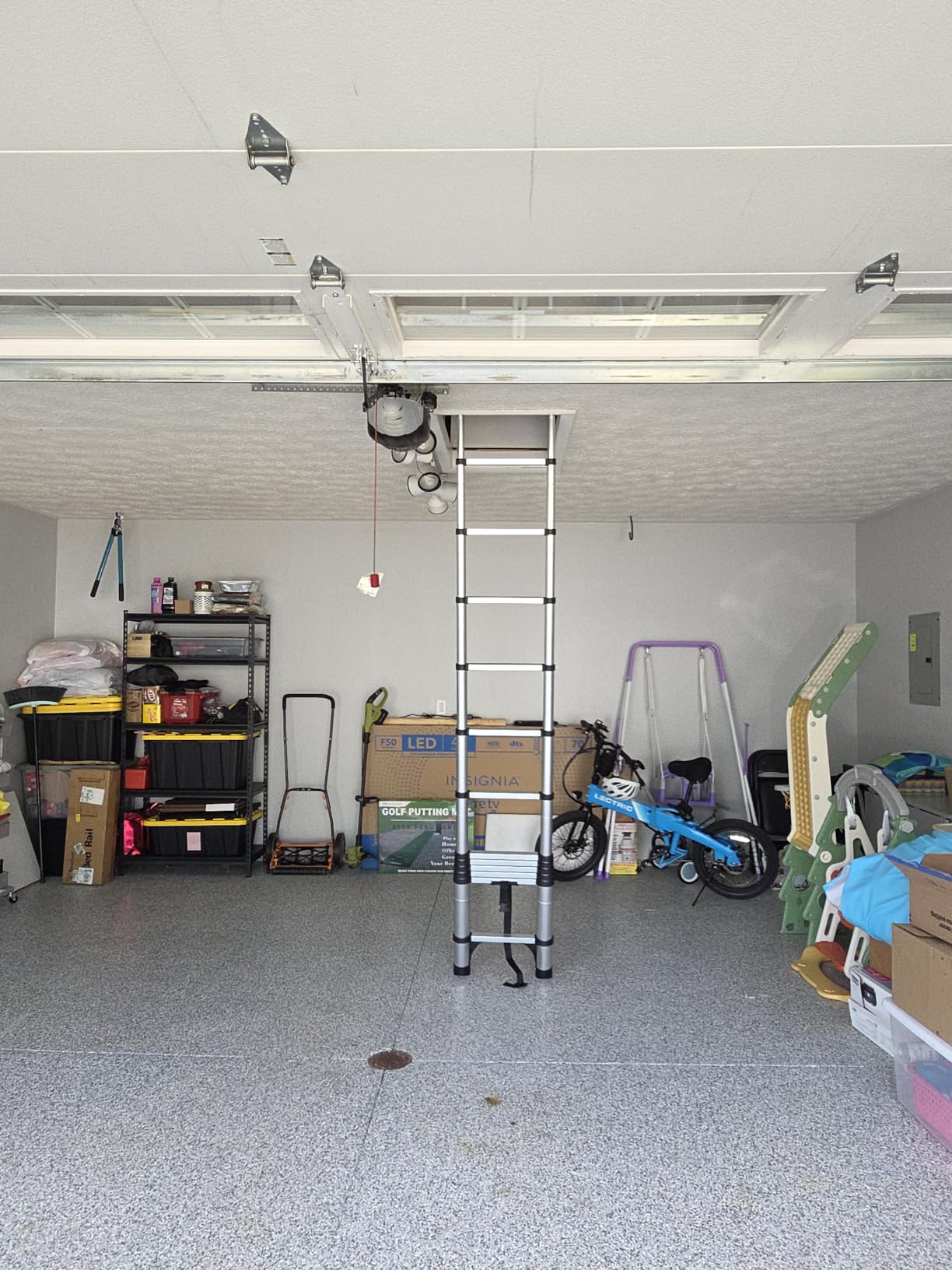 Telescoping Ladder, SocTone 12.5 FT Aluminum Lightweight Extension Ladder with 2 Triangle Stabilizers, Heavy Duty 250lbs Max Capacity, Multi-Purpose Collapsible Ladder for RV or Outdoor Work customer photo 1