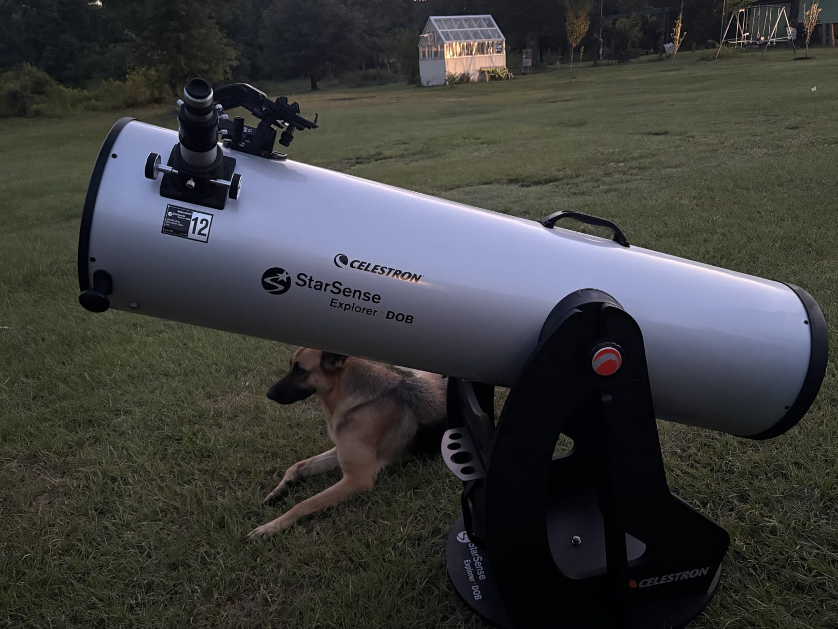 Celestron StarSense Explorer 10-inch App-Enabled Telescope - 254mm Dobsonian with Smartphone Dock & StarSense App - iPhone & Android Compatible customer photo 1
