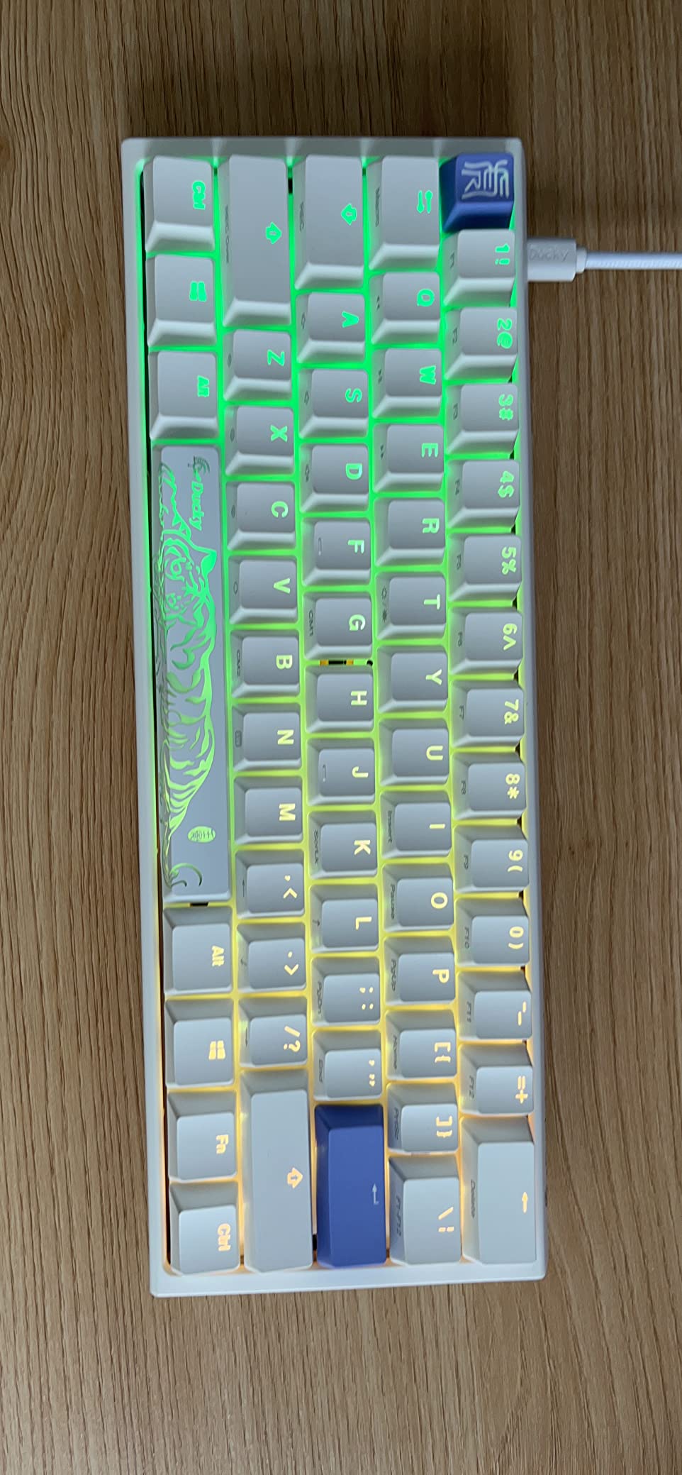 Ducky One 3 Mini 60% Mechanical Keyboard, Cherry MX Brown, RGB, Pure White customer photo 1