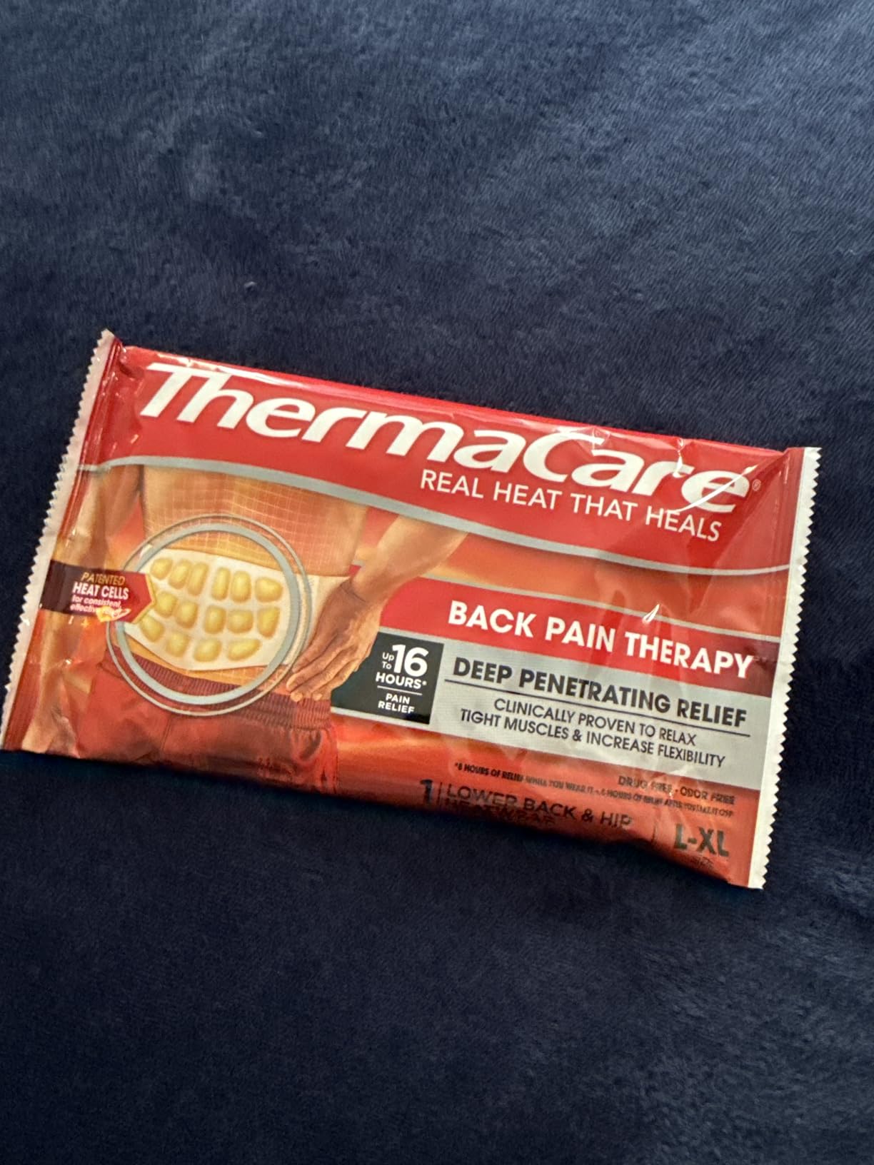ThermaCare Advanced Back & Hip HeatWraps, Long-Lasting, Disposable Heat Therapy for Lower Back Pain, Muscle Soreness, & Herniated Discs, Drug-Free (L-XL, Pack of 10) customer photo 2