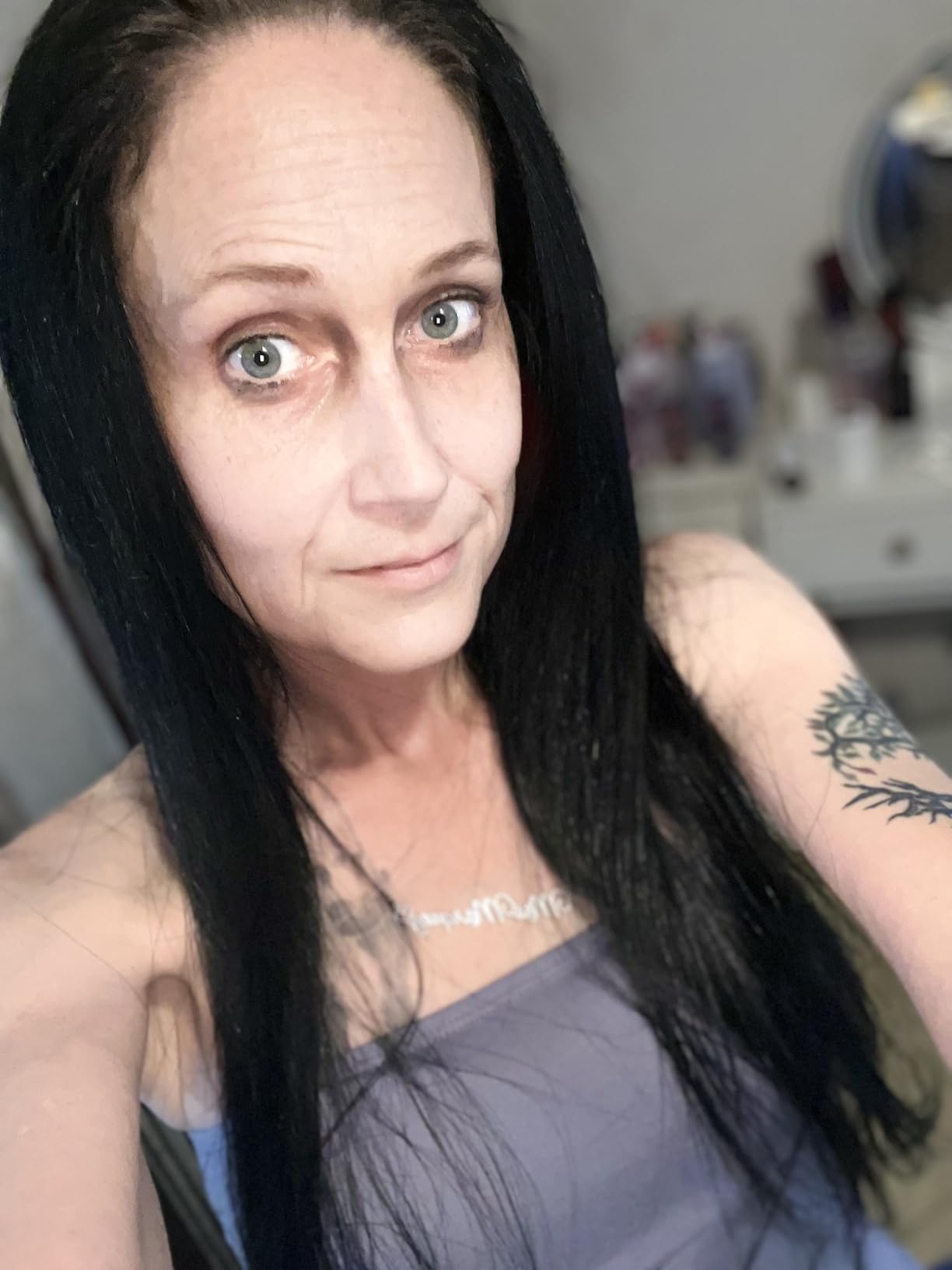 L'ANGE HAIR Le Ceramique 1-Pass Flat Iron Hair Straightener | Fast Heating Ceramic Flat Iron | Best Hot Tools Professional Hair Straightener to Lock in Moisture & Shine | (Blush) customer photo 1