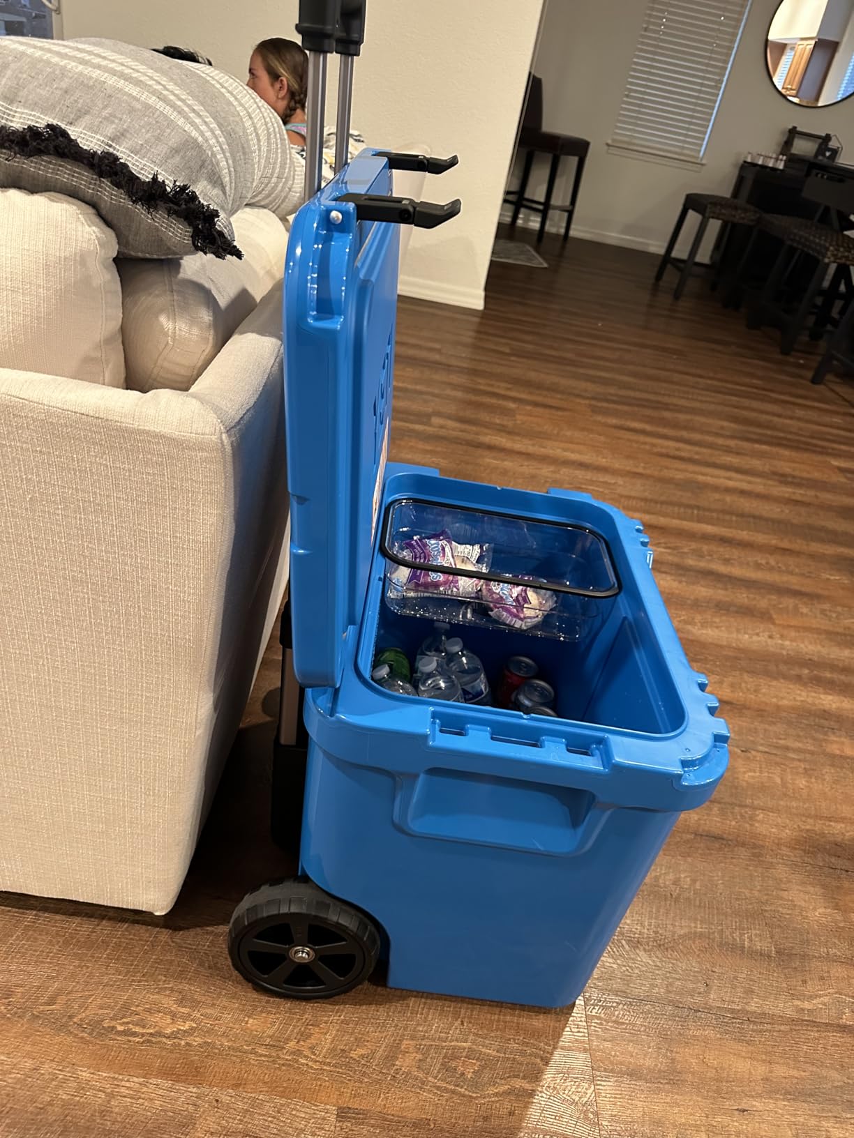 YETI Roadie 60 Wheeled Cooler with Retractable Periscope Handle customer photo 1