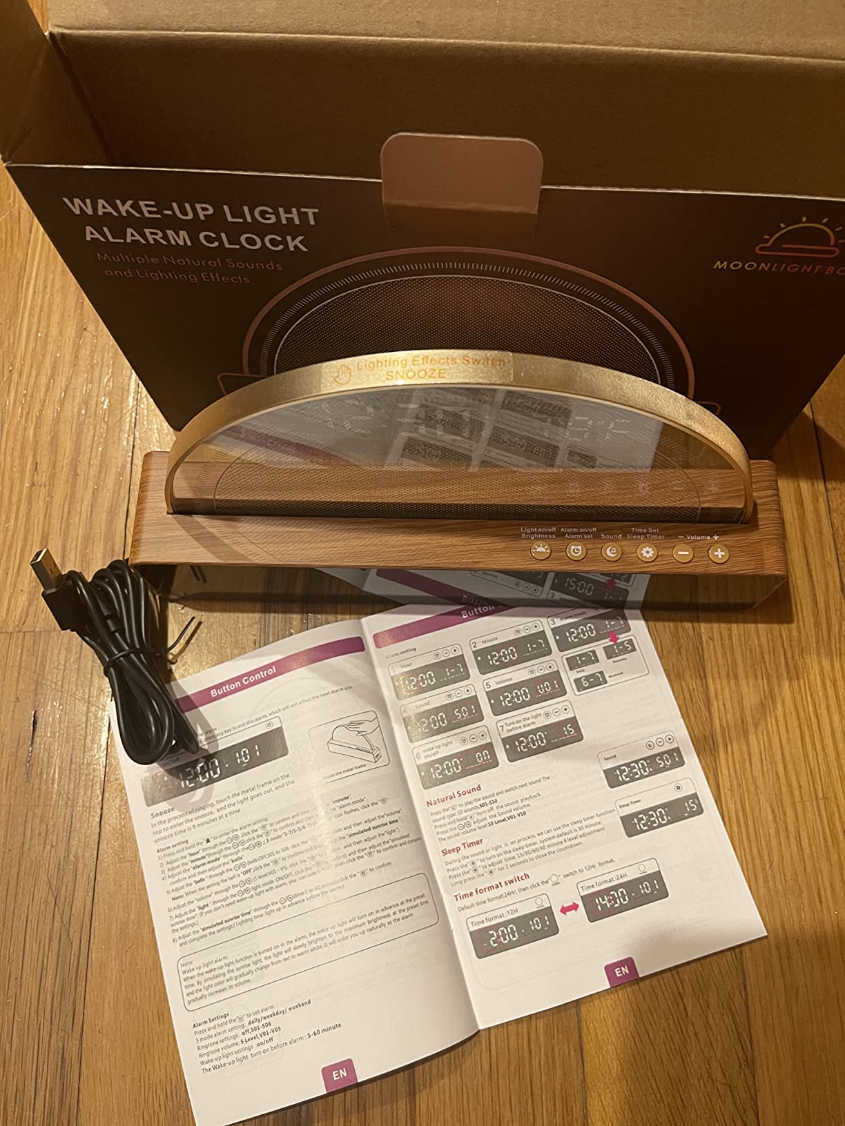 Sunrise Alarm Clock Wake Up Light, Bedside Lamp with USB Phone Charger | Dawn Simulator, Color-changing Nightlight, Sleep Aid, Loud for Heavy Sleepers Adults Kids Teens Boys Girls, Sleek Home Decor customer photo 2