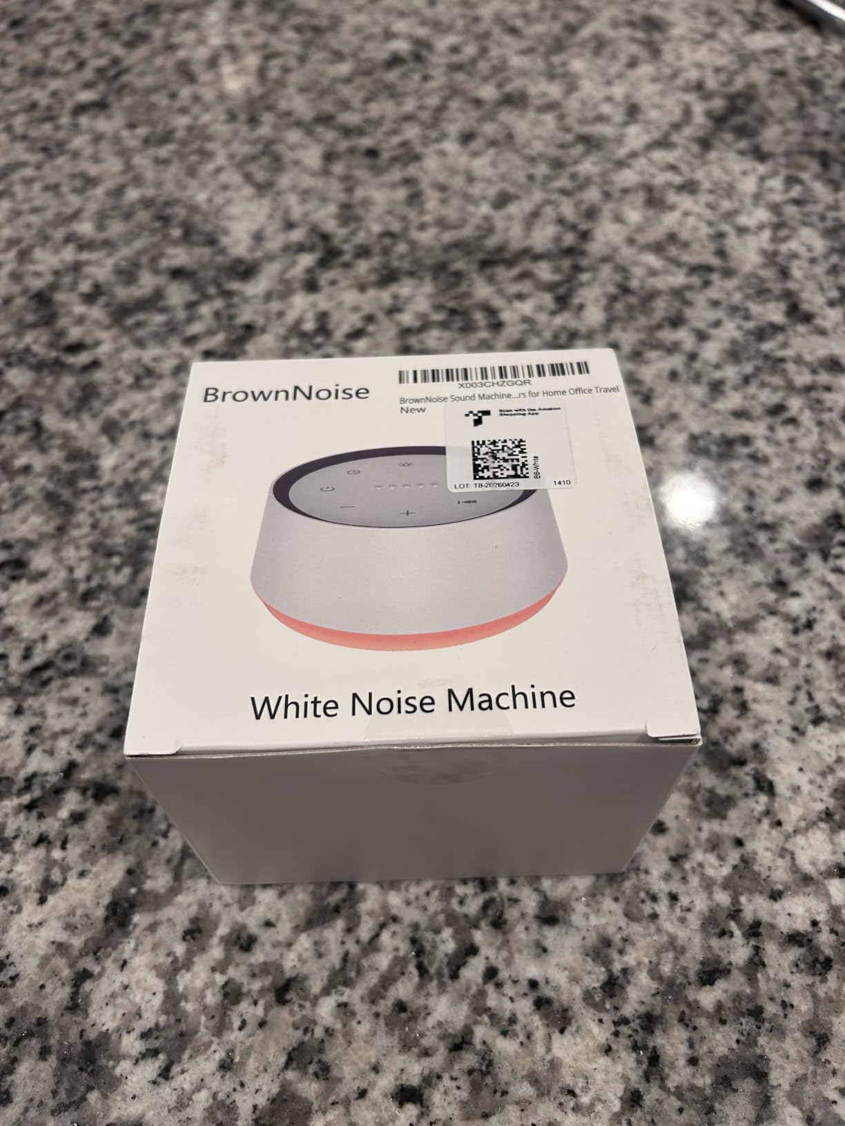 Brown Noise Sound Machine with 30 Soothing Sounds 12 Colors Night Light White Noise Machine for Adults Baby Kids Sleep Machines Memory Function 36 Volume Levels 5 Timers for Home Office Travel customer photo 1