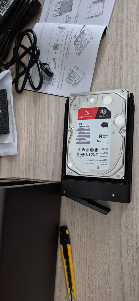 Seagate IronWolf Pro, 16 TB, Enterprise NAS Internal HDD - CMR 3.5 Inch, SATA 6 Gb/s, 7,200 RPM, 256 MB Cache for RAID Network Attached Storage (ST16000NT001) customer photo 1