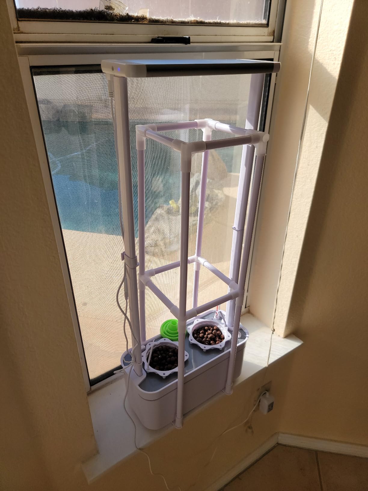 Tall Hydroponics Growing System kit with Height Adjustable Light & Trellis | Hydroponic Indoor Gardening System Tower with High Power Timer LED Grow Light, Herb Garden Grow Kit for Tomato, Pepper, Cucumber customer photo 1