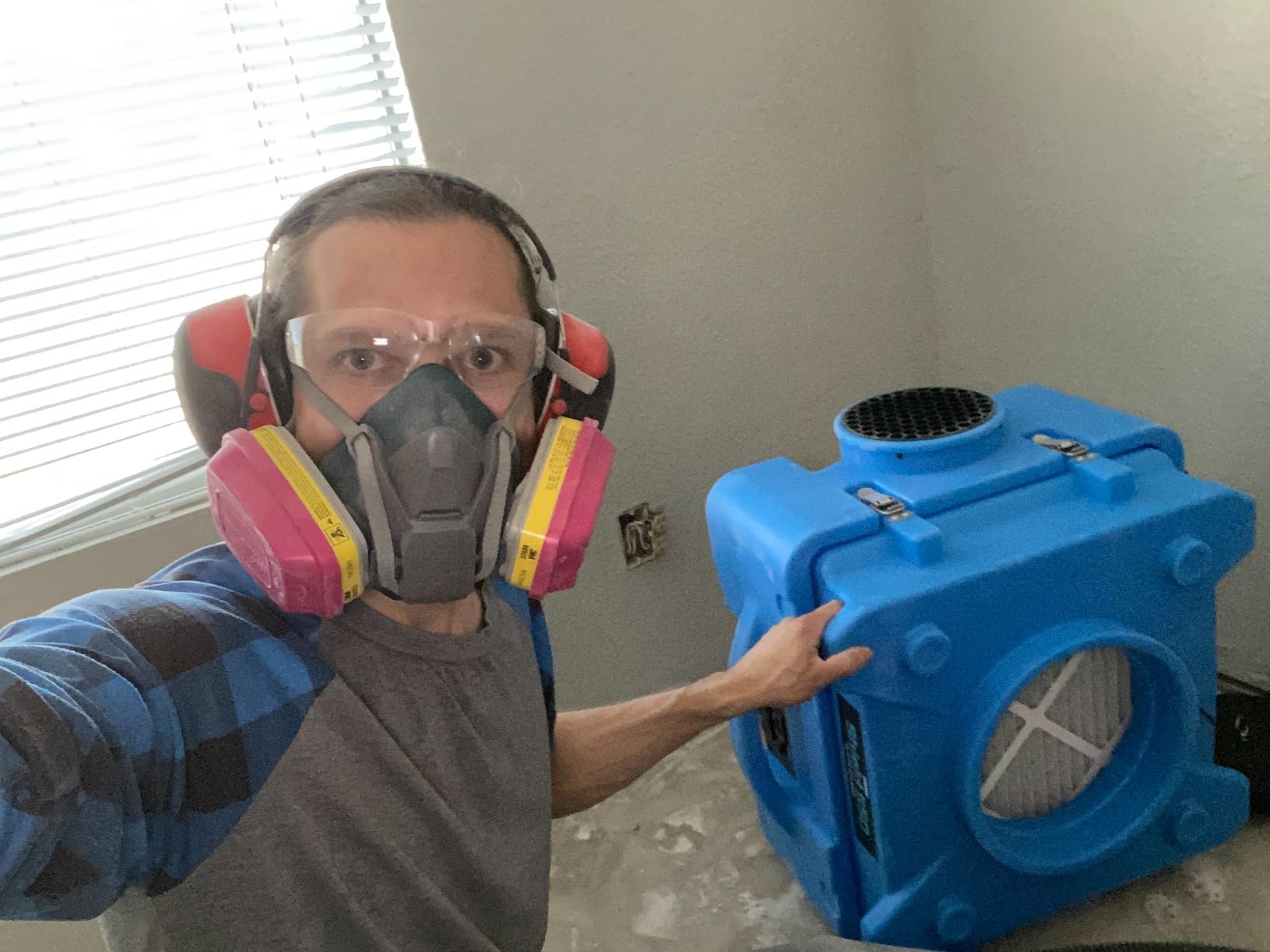 CADPXS Shield-550 Air Scrubber 550 CFM with 3-Stage Filtration, Negative Air Machine, Airborne Cleaner HEPA Scrubber, Water Damage Restoration Equipment, Commercial Air Purifier customer photo 1
