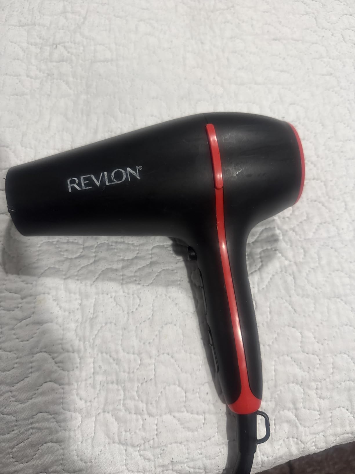 SmoothStay 1875 Watt Coconut Oil Infused Hair Dryer with Diffuser | Includes concentrator & diffuser, lightweight, ionic ceramic technology, frizz control, boosts shine and volume customer photo 1