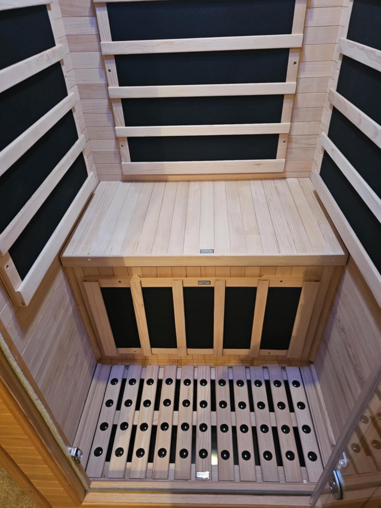 Homsido Infrared Home Sauna Room 1 Person Hemlock Wooden Indoor Dry Sauna, Low EMF 1200W/110V Heaters Panels, LCD Control Panel, 10 Minutes Pre-Warm up, Time and Temp Pre-Set, 1-Year Aftersale customer photo 1
