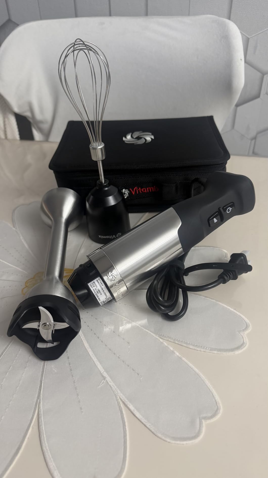 Vitamix 5-Speed Immersion Blender 3-Piece Bundle, Stainless Steel/Black | 5-Speed Control, One-handed Operation, Stainless Blades, Whisk & Storage Case Included, 5-Foot Cord, Blend in Any Container customer photo 2