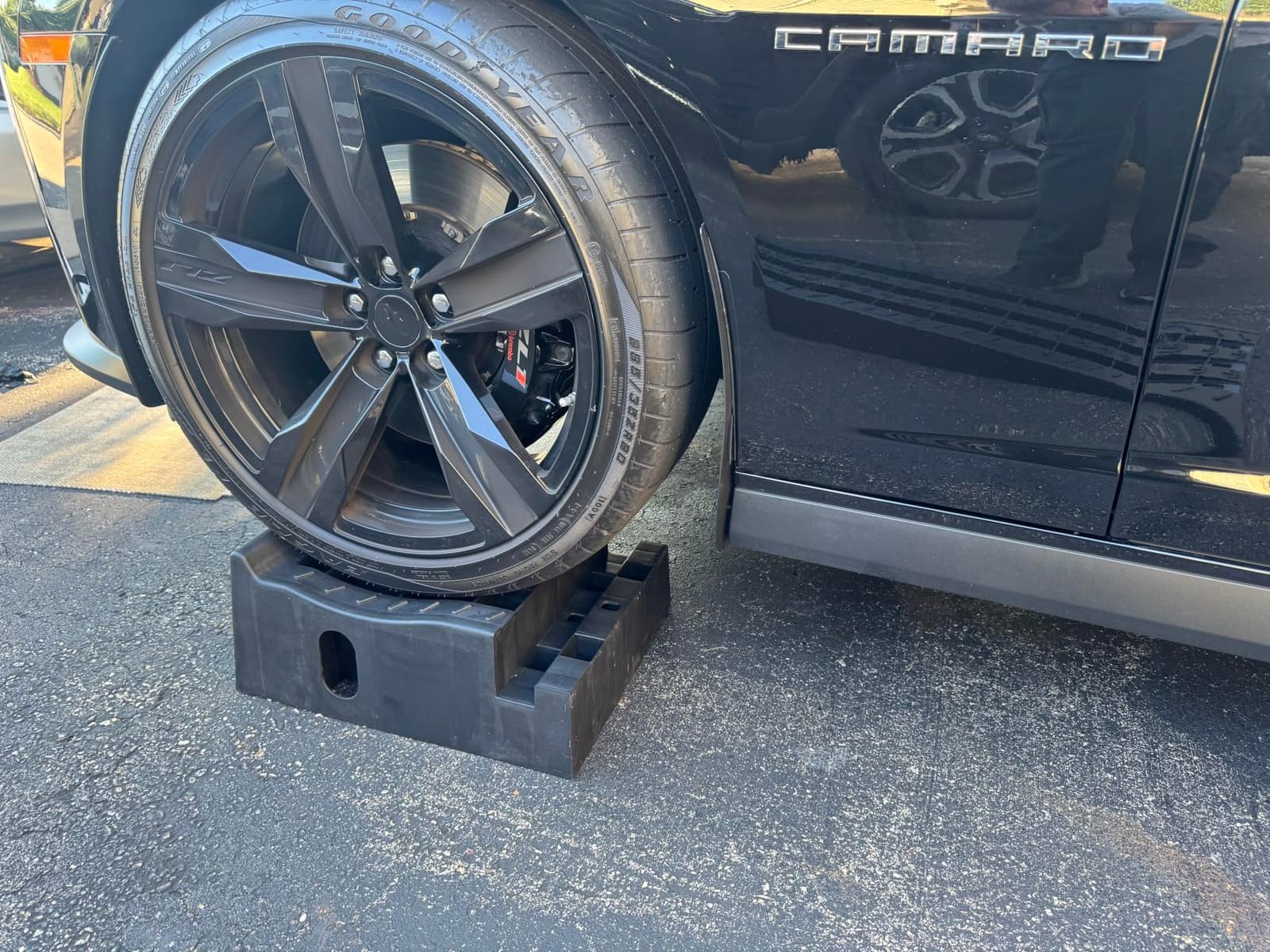 MaxxHaul 50709 Detachable Extendable Car Ramp Set, Portable, 6,500 lbs Per Pair customer photo 2