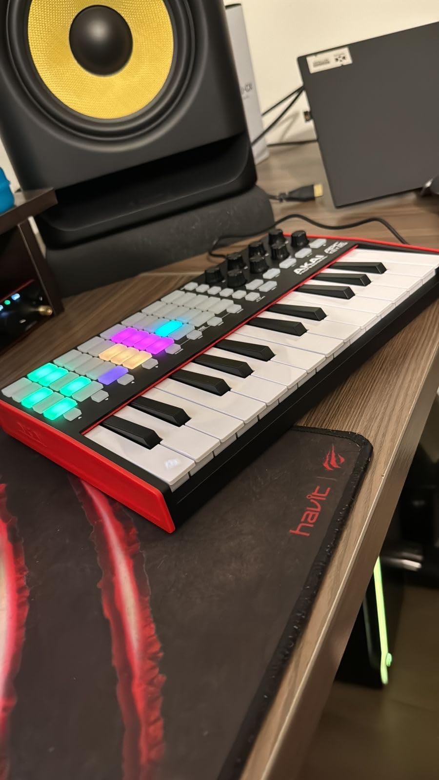 Akai Professional APC Key 25 MK2 Ableton Live MIDI Controller customer photo 1