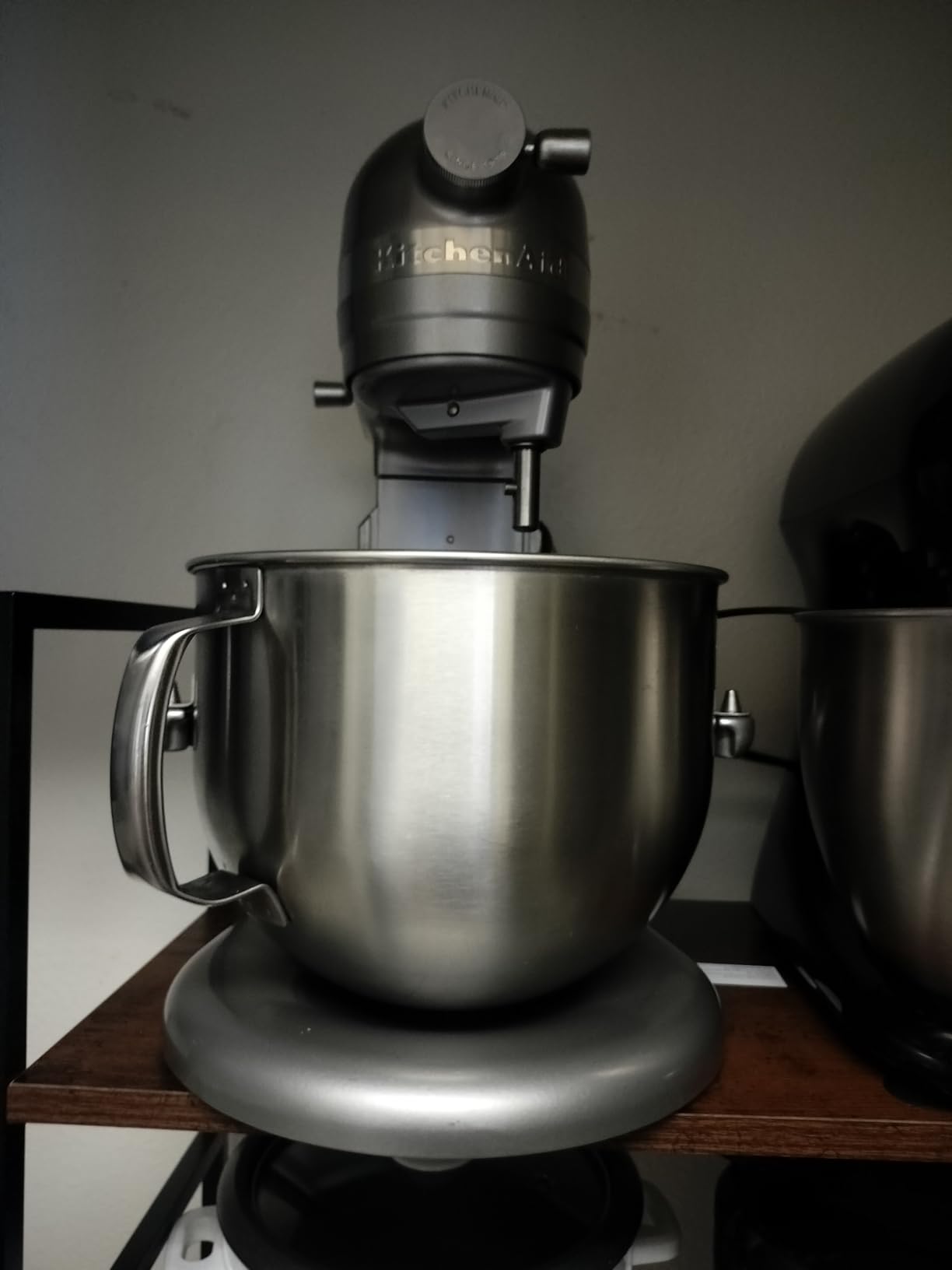 7 Quart Bowl-Lift Stand Mixer with Accessories, KSM70SKXX | Bowl-Lift Design, 11 Speeds, 1/2 Speed for Folding, Double Flex Edge Beater and 4 other accessories, Pistachio customer photo 1