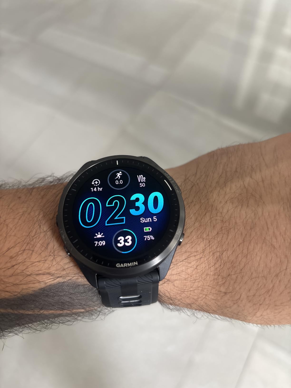 Garmin Forerunner 965, Running Smartwatch, 47mm, Whitestone/Powder Gray | Maps, Advanced Training Metrics & Recovery Insights, Music On Your Wrist, Garmin Coach, Daily Suggested Workouts customer photo 1