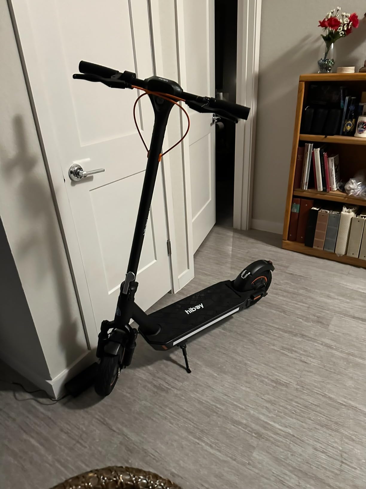 Hiboy MAX Pro Electric Scooter, 46.6 Mi Long Range, 22 MPH Power by 650W MAX Motor, 11