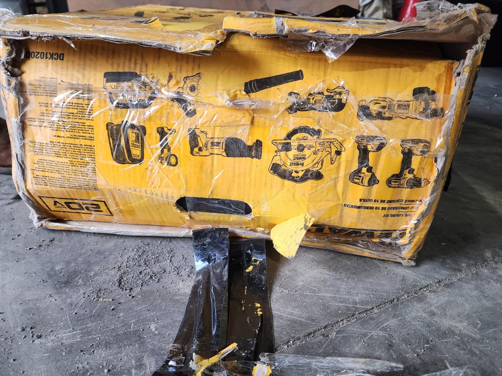 DEWALT 20V MAX Power Tool Combo Kit, 10 Tool Cordless Power Tool Set, 2 Batteries, Charger and 2 Bags Included, Dewalt Brushless Combo Kit (DCK1021D2) customer photo 2