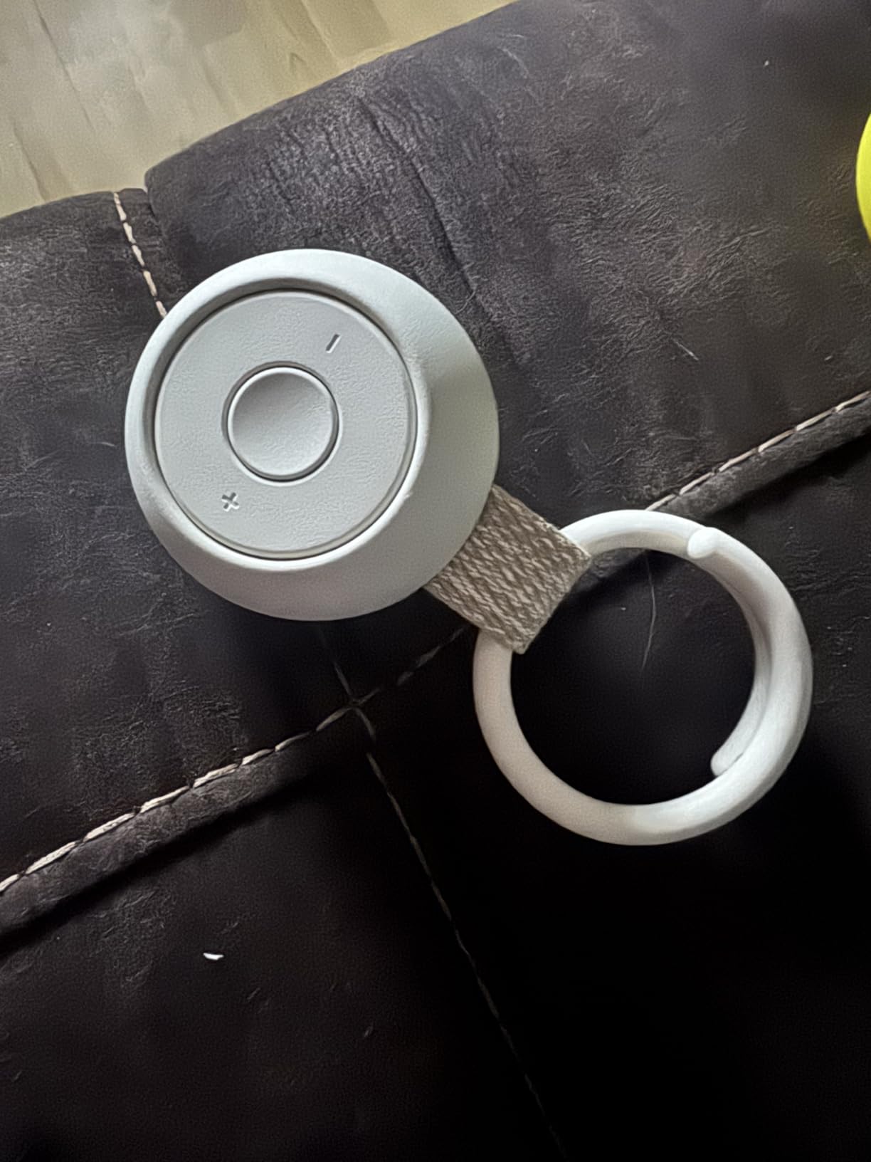 Hatch Go | Portable Sound Machine for Babies and Kids | Sleep Soother | 10 Soothing Sounds | White Noise | Shush | Travel | Registry Gift | Baby Shower | Clips on Stroller | Putty customer photo 2