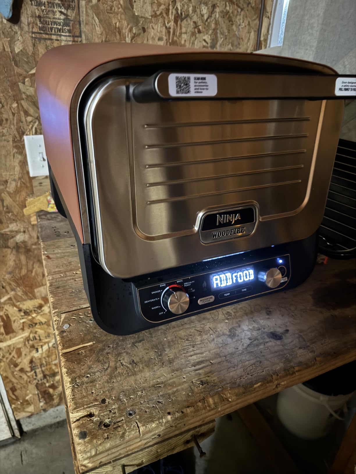 Ninja Woodfire Outdoor Pizza Oven, 8-in-1 Portable Electric Roaster Oven, Heats up to 700°F, 5 Artisan Pizza Settings, Integrated BBQ Smoker Box, Includes Flavored Wood Pellets, Terracotta Red | 8-in-1 Outdoor Electric Oven, Integrated Smoker with Pellets, Includes Pizza Stone and Starter Pellets customer photo 2