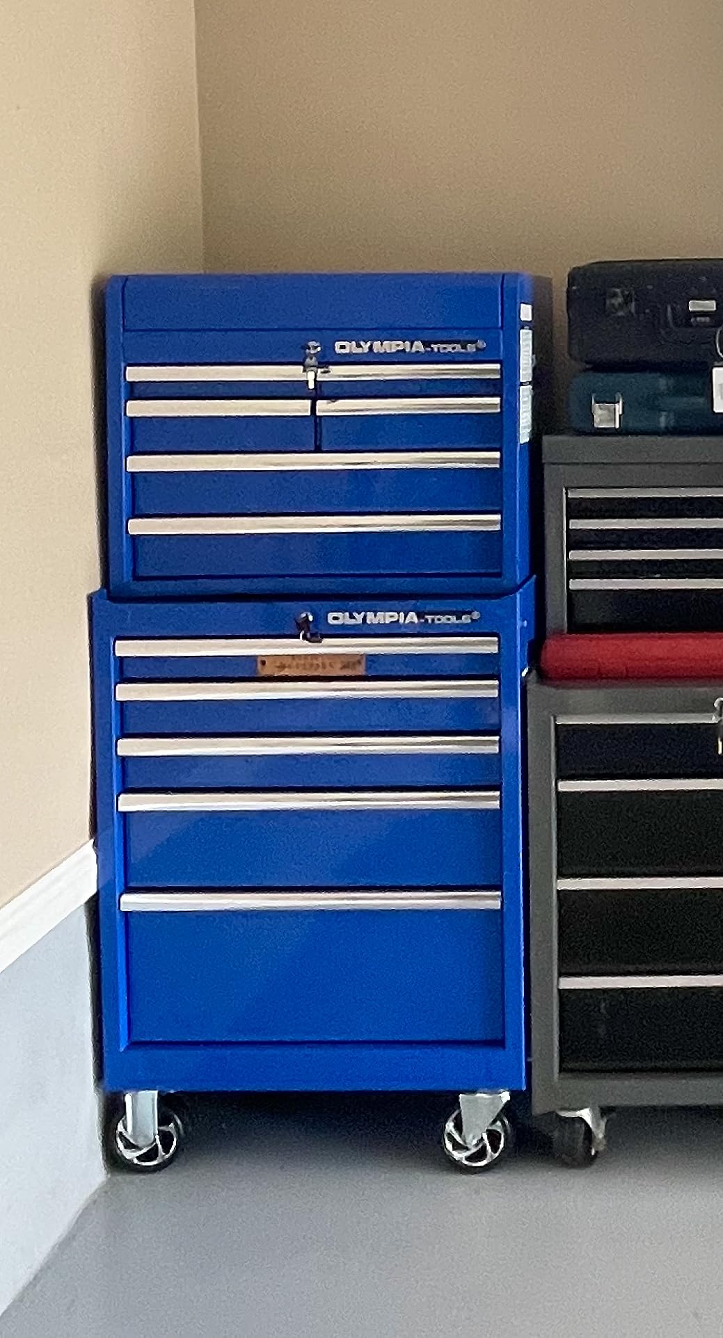 Olympia Tools 5-Drawer Tool Chest, 27-Inch Rolling Metal Tool Storage Cabinet with Casters, Locking System, Drawer Liner, 600 lbs Load Capacity, Blue customer photo 2
