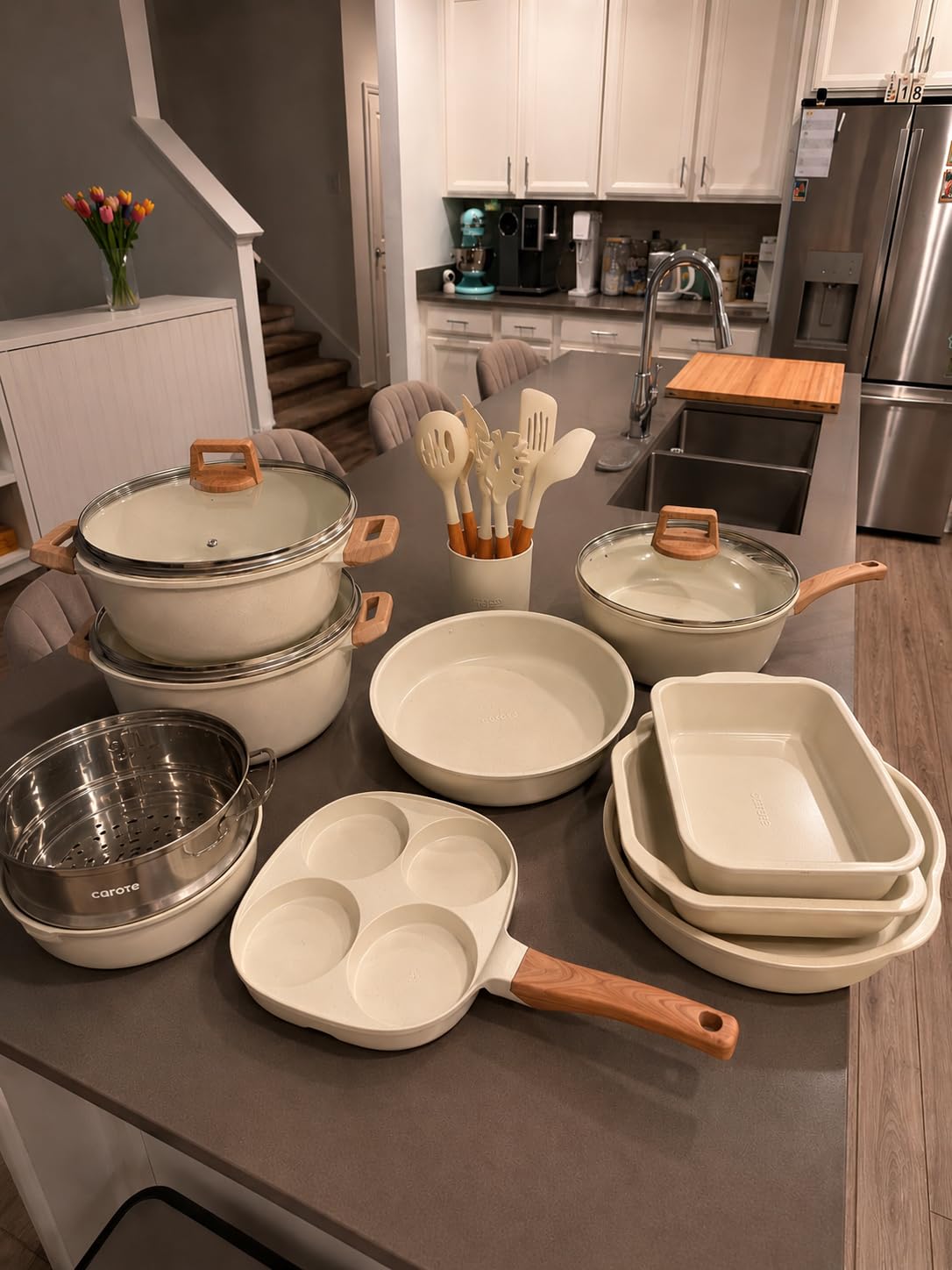CAROTE 21pcs Pots and Pans Set, Nonstick Cookware Sets, Induction Cookware Kitchen Set Non Stick Cooking Set w/Frying Pans & Saucepans (PFOS, PFOA Free) customer photo 1