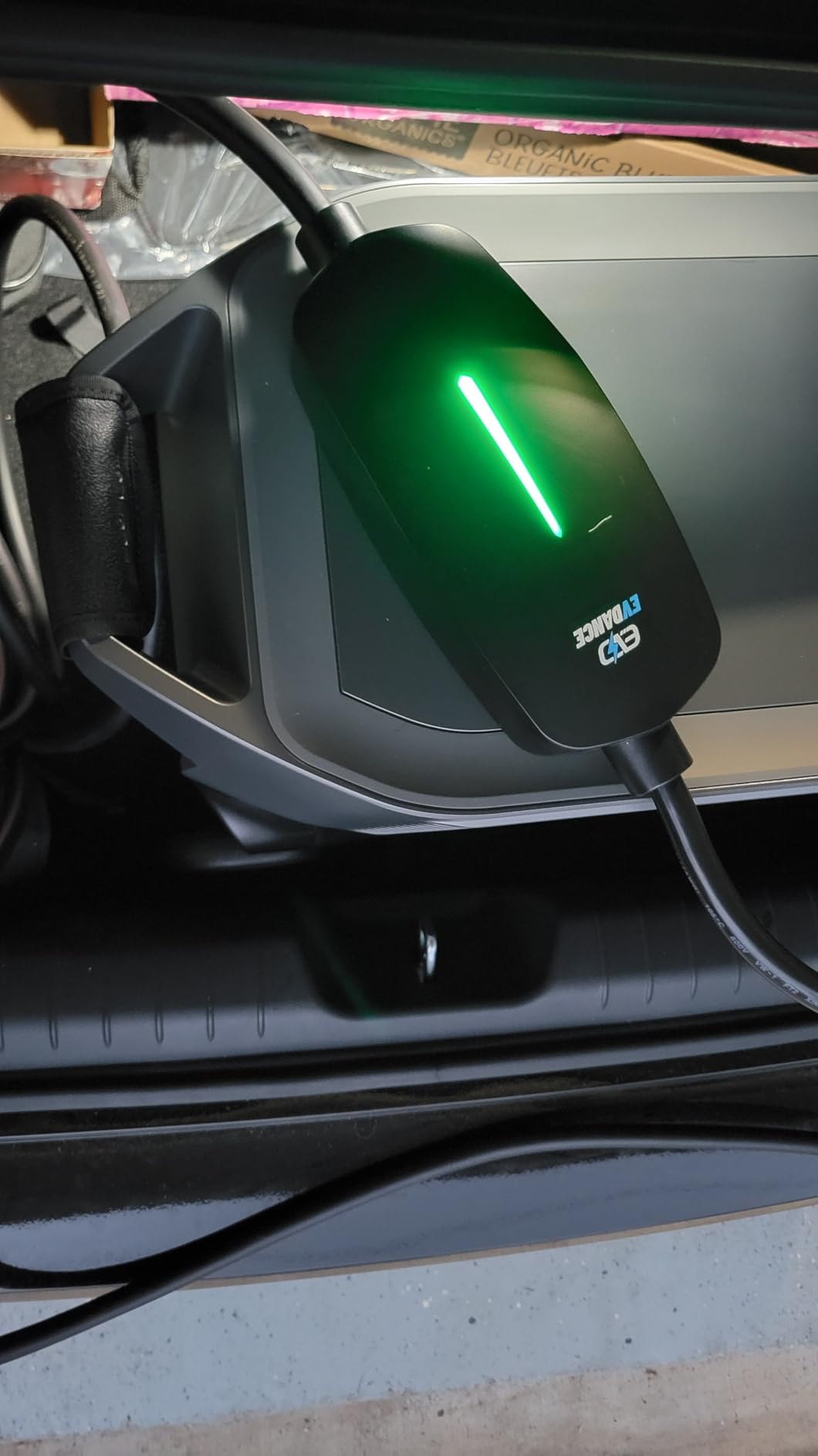 Level 1&2 EV Charger, Electric Vehicle Portable Charger with 25FT Cable, ETL Listed J1772 EVSE for All EVs & PHEVs, 12A 120V/16A 240V (Black, 16A Max | NEMA 5-15&6-20 Standard Home Plug) customer photo 2