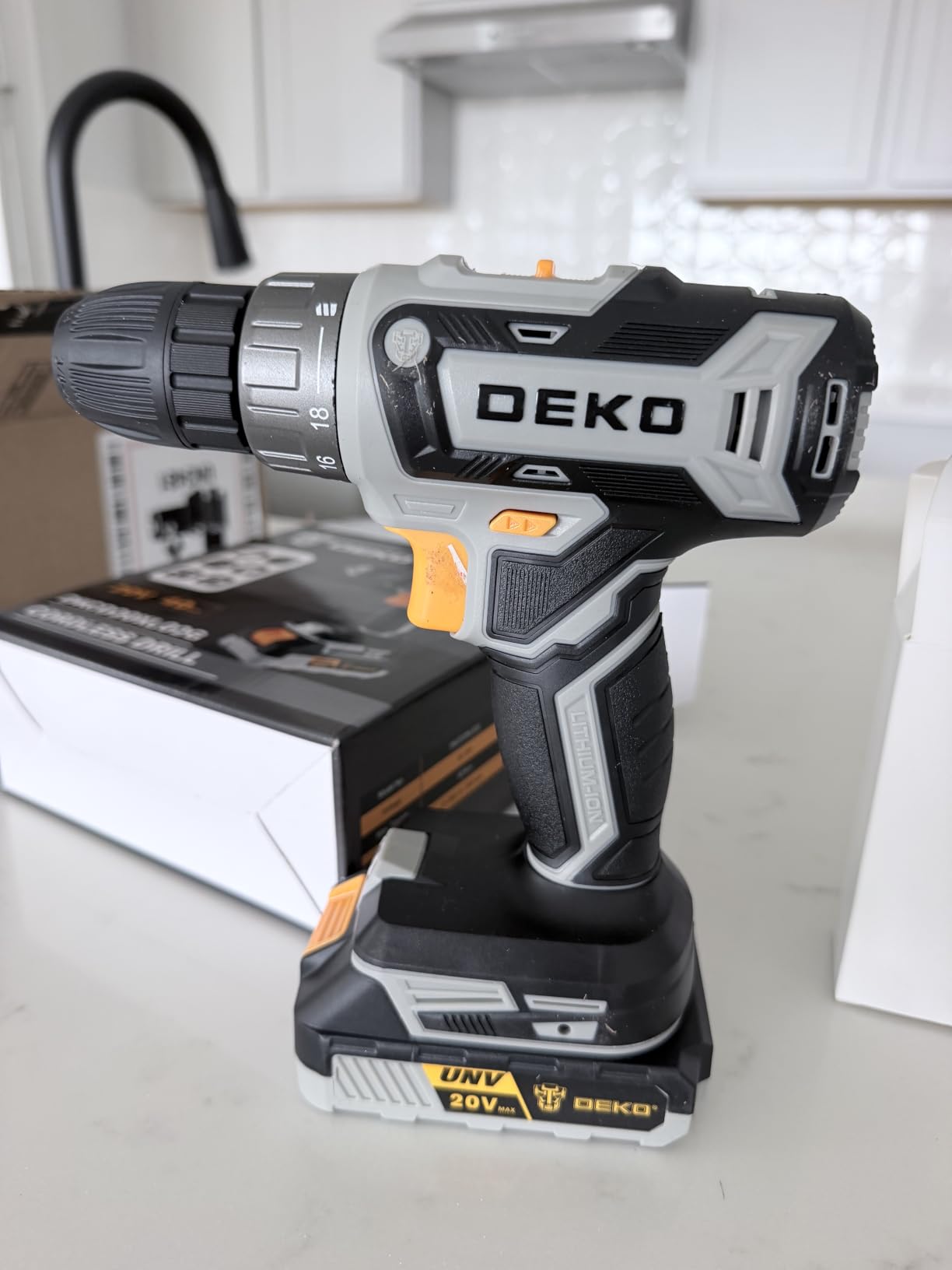 DEKOPRO Cordless Drill 20V Electric Power Drills Set Tool with Battery and Charger customer photo 1
