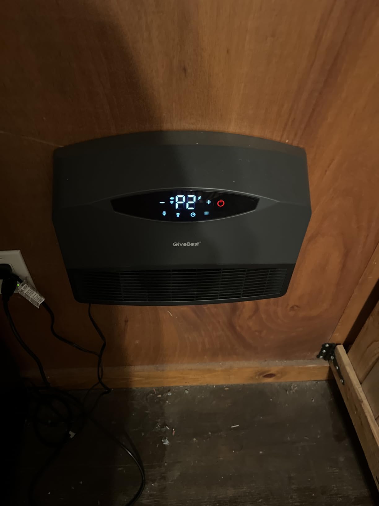 GiveBest 1500W Electric Wall Heater with WiFi & Remote Control | Wall-Mounted, Large Room Coverage, 3 Heating Modes, Works with Alexa customer photo 1