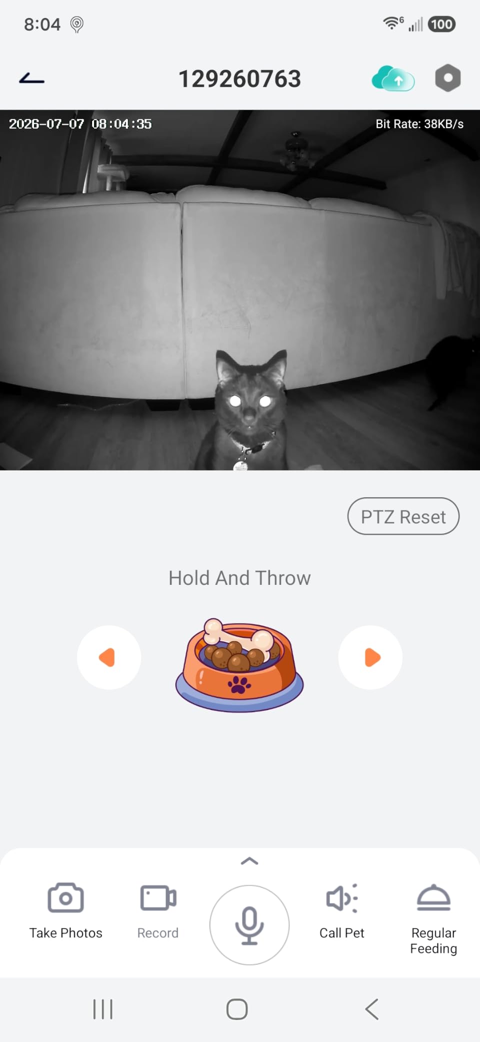 TKENPRO 2K Pet Camera Treat Dispenser, 360° View Dog Camera with Phone App, 5G&2.4G WiFi 2-Way Talk Pet Cam Indoor for Cats Remote Treat Tossing, Motion Alerts, Auto Tracking customer photo 2