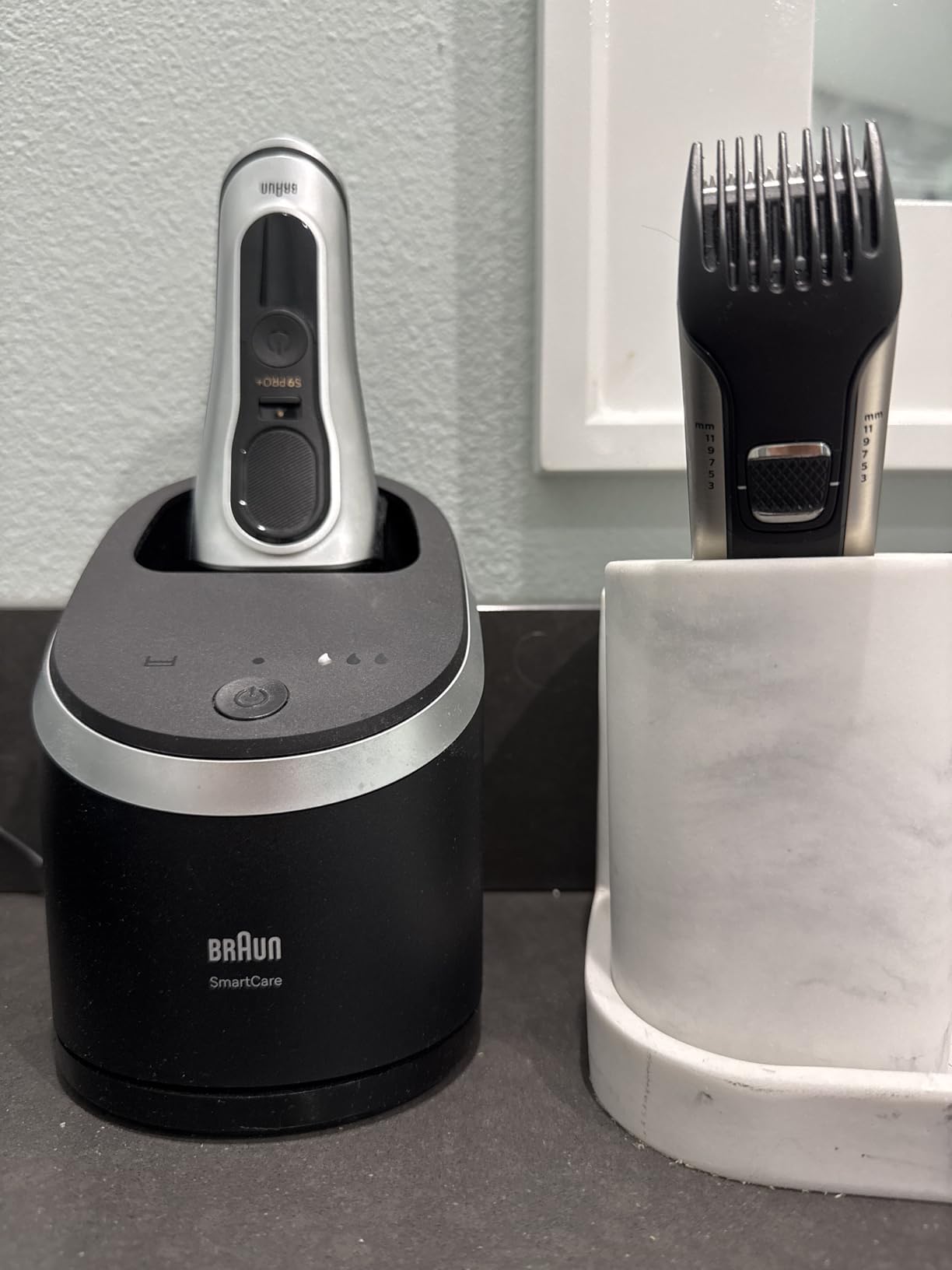 Braun Series 9 PRO+ Electric Razor for Men, 5 Pro Shave Elements & Precision Long Hair Trimmer, 6in1 SmartCare Center, Wet & Dry Electric Shaver for Smooth Skin with 60min Battery Runtime, 9517s customer photo 2