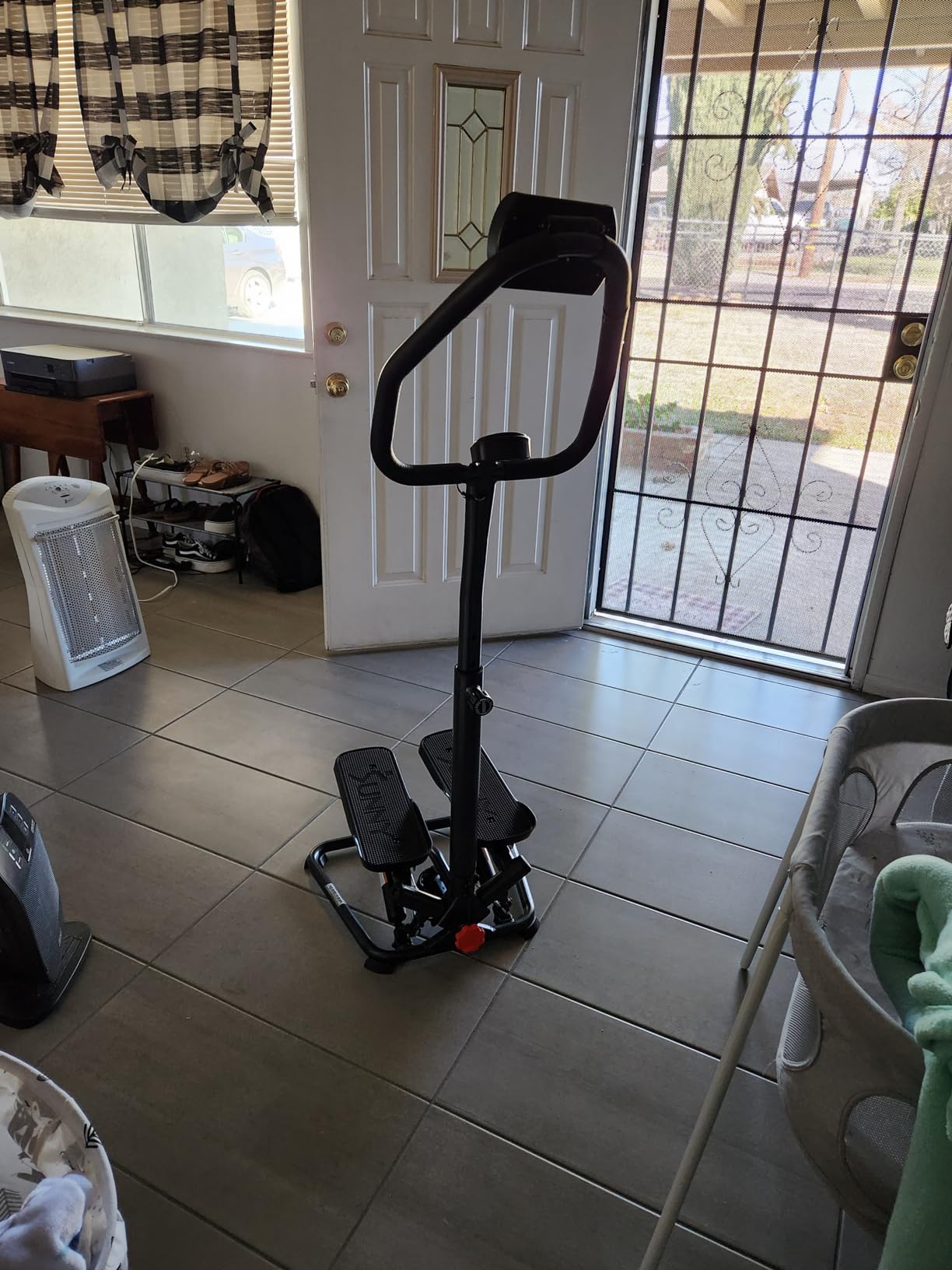 Sunny Health & Fitness Smart Twist Stair Stepper with Adjustable Handlebar customer photo 2