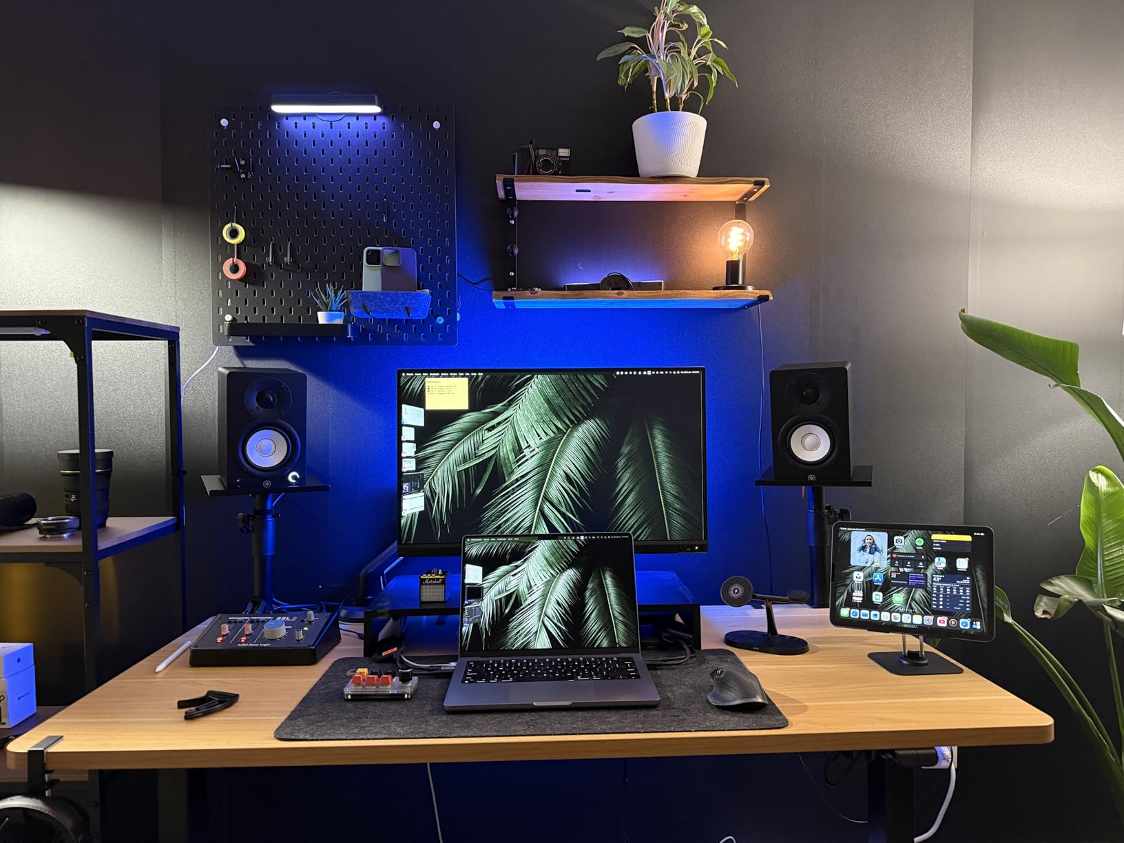 Yamaha HS3 Powered Studio Monitor in Black, Pair customer photo 2