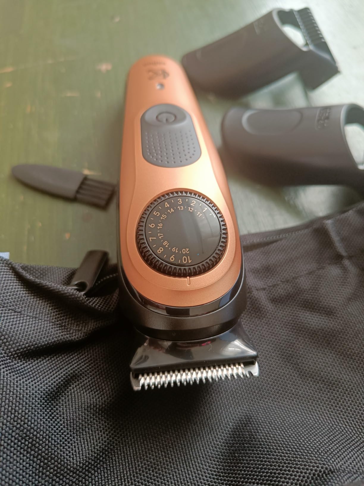 King C. Gillette Beard Trimmer PRO with 40 beard length settings in precise 0.5mm steps, cordless design & 1 trimmer, 1 brush, 2 combs, 1 charger and 1 T-blade customer photo 1