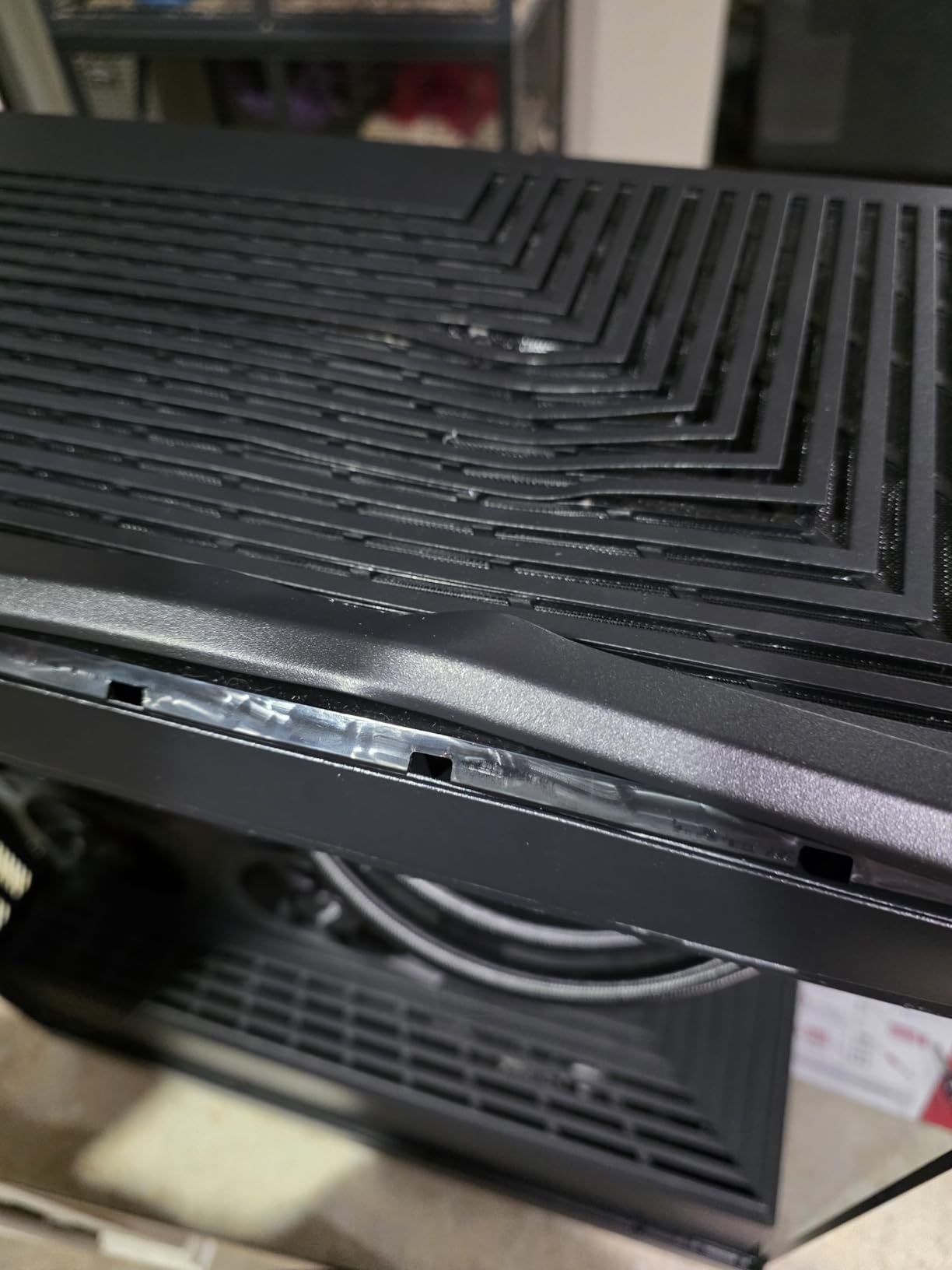 iBUYPOWER Y40 Black Gaming PC Computer Desktop Y40BI7N47S01 (Intel Core i7 14700F, RTX 4070 Super 12GB, 32GB DDR5 5600 RGB (16x2), 2TB NVMe SSD, WiFi Ready, Windows 11 Home) customer photo 1