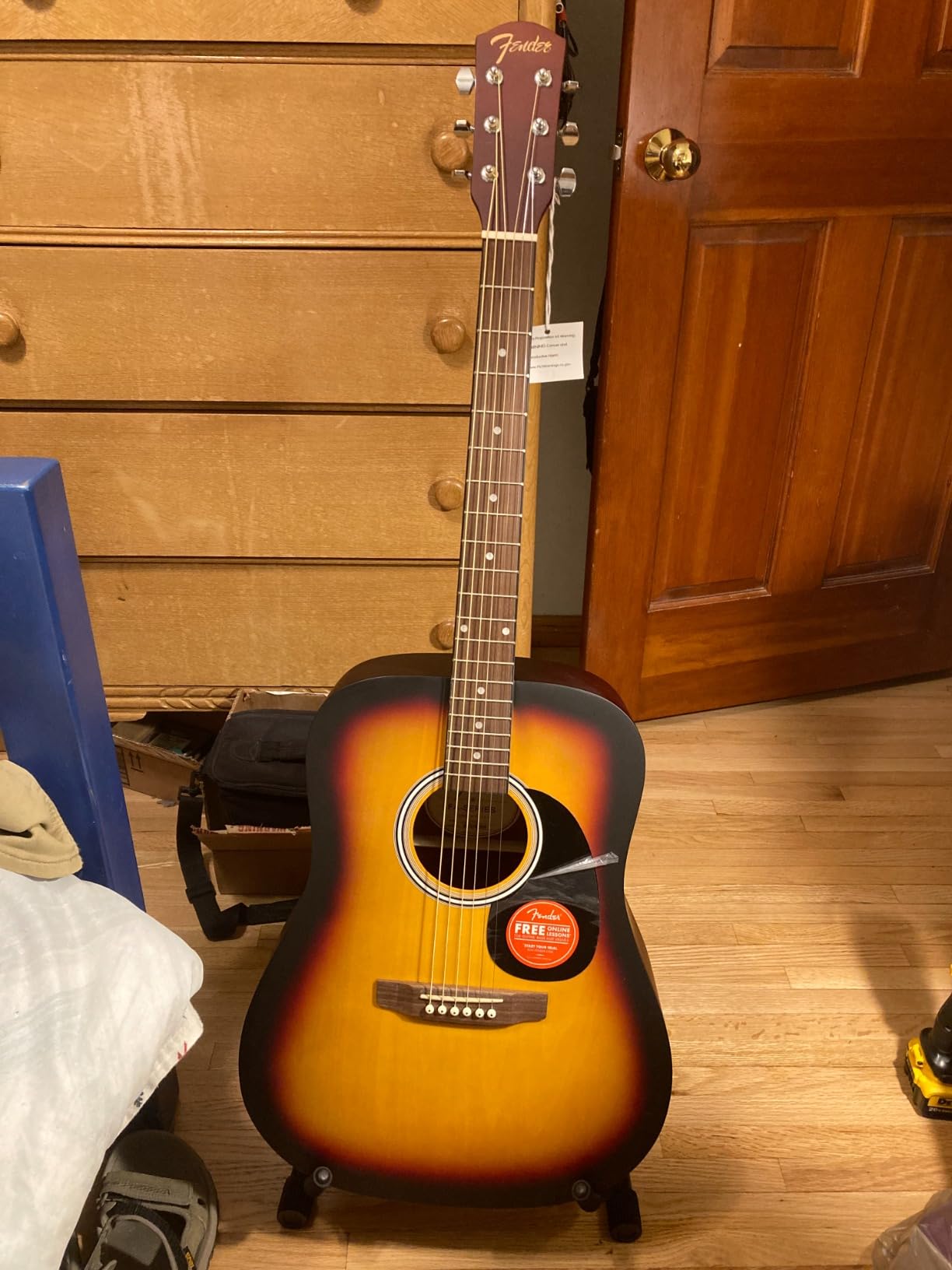 Fender FA-25 Dreadnought Acoustic Guitar, Beginner Guitar, with 2-Year Warranty, Includes Free Lessons, Sunburst customer photo 2