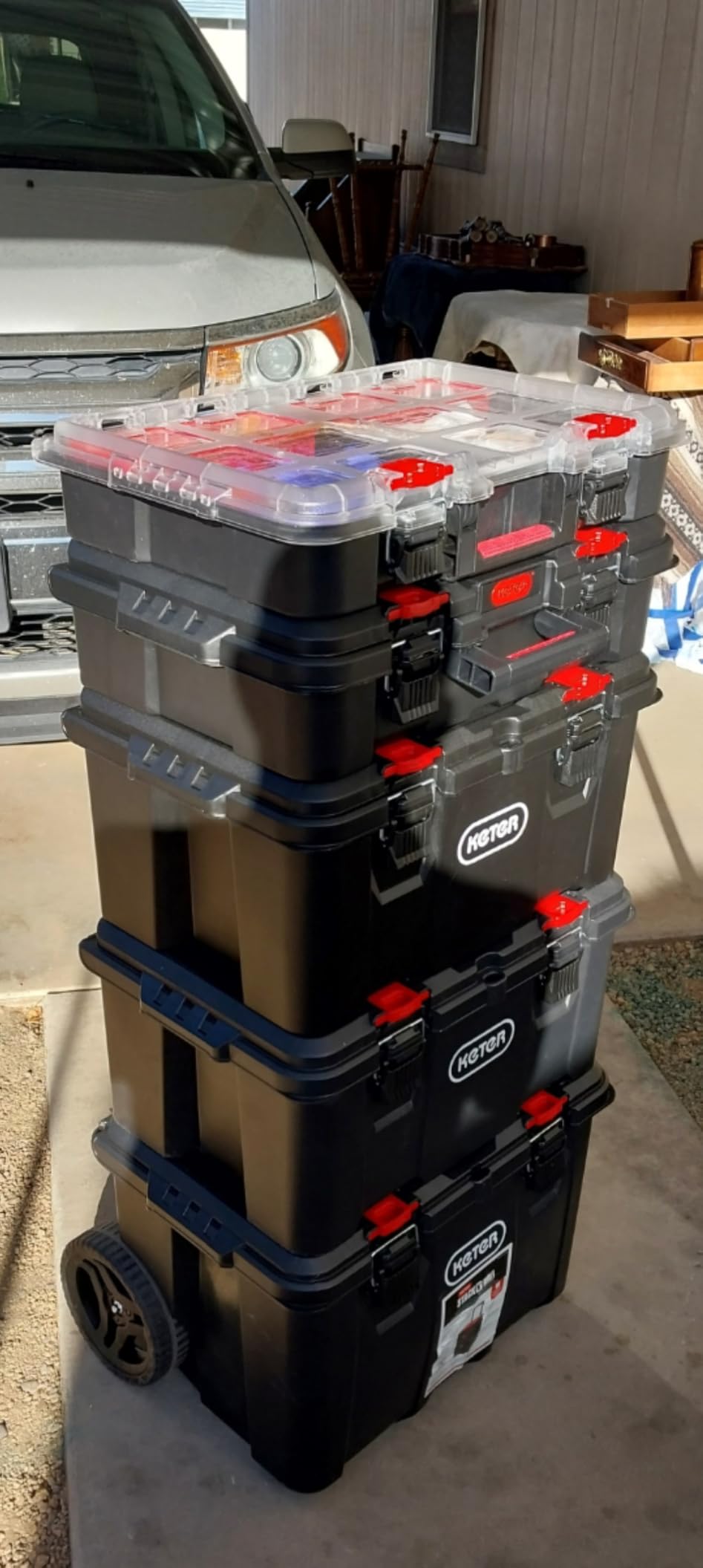 Keter Stack-n-Roll Modular Tools Organizer for Garage Storage, 3 Piece Resin Rolling Tool Box System customer photo 1