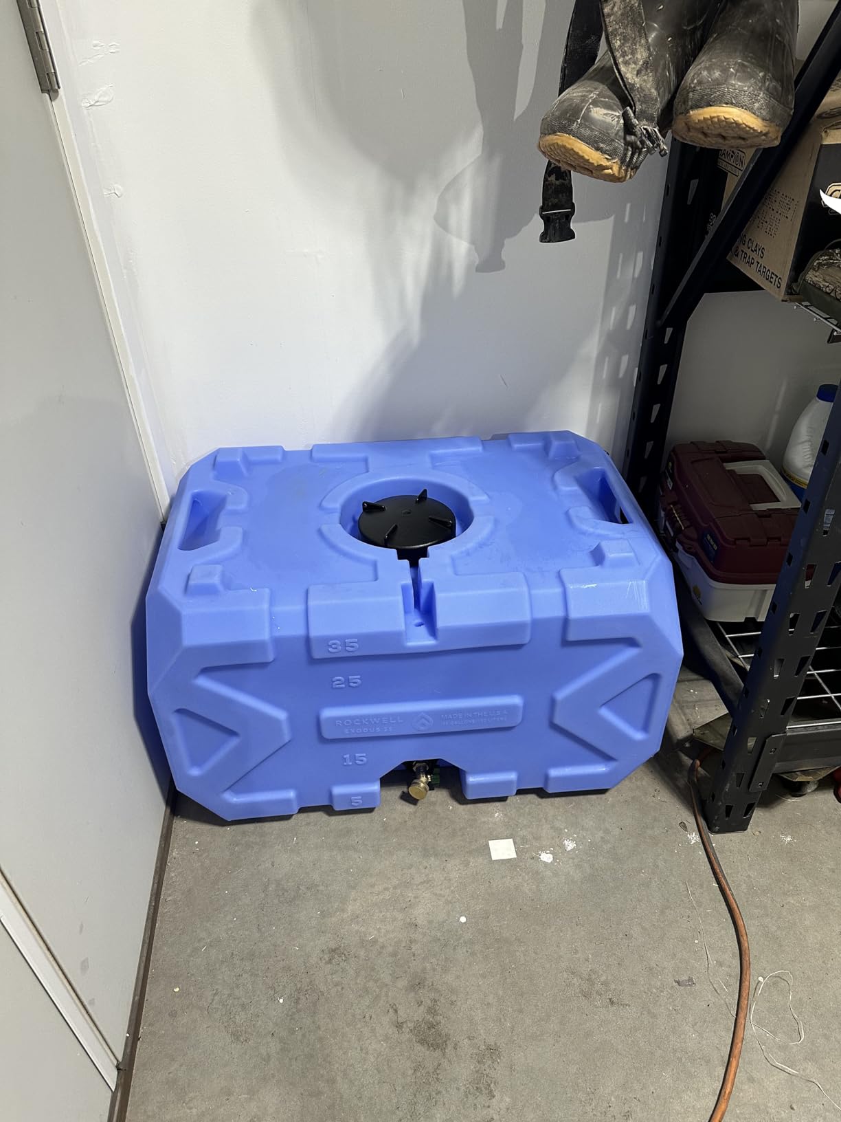 Rockwell Exodus 35 Gallon Stackable Emergency Water Storage Tank, BPA-Free Water Container for Home Backup, Camping and RVs, Made in USA, Blue customer photo 2