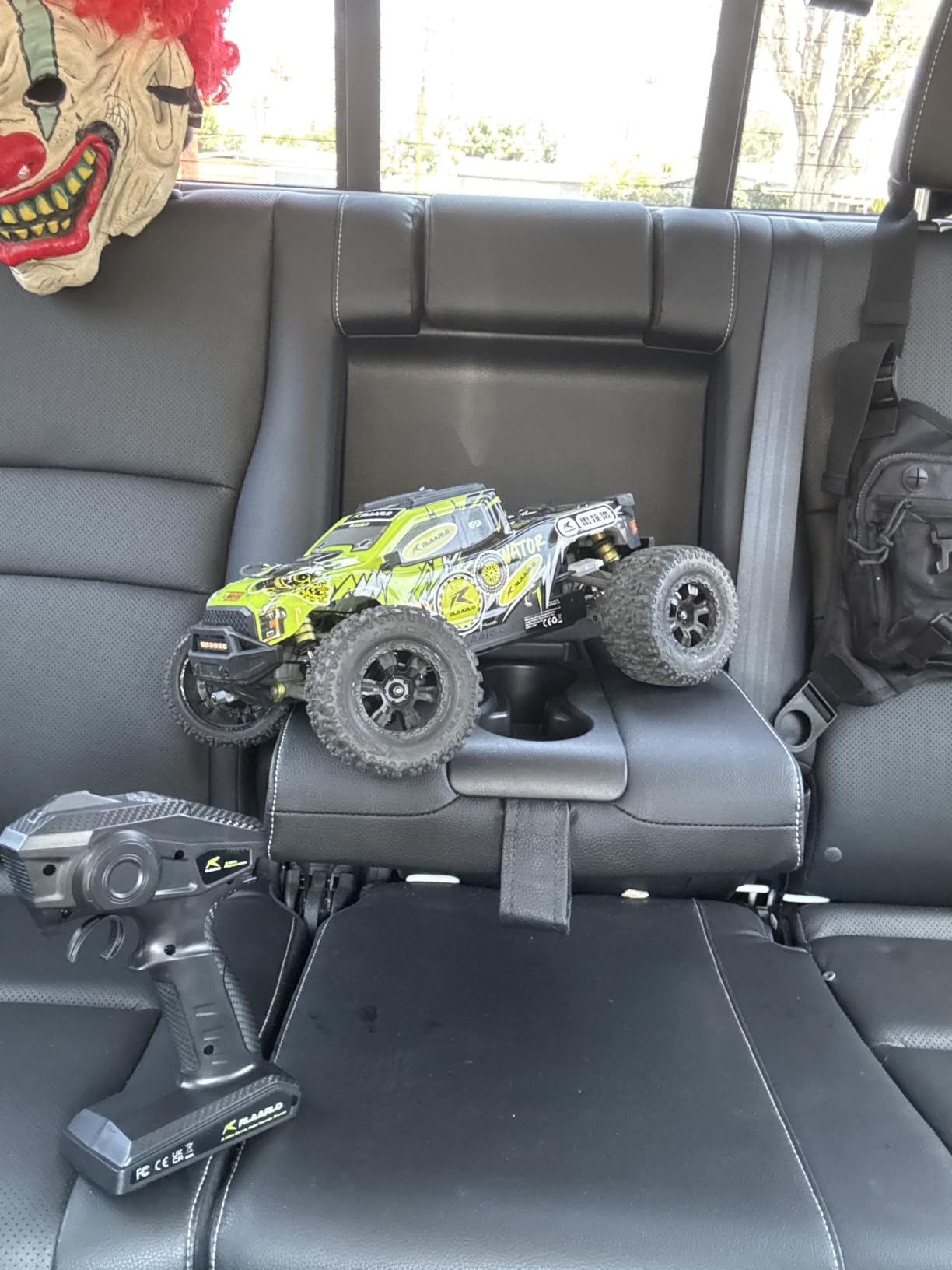 AMORIL 1/10 RTR Brushless Fast RC Cars for Adults,Max 50mph Hobby Electric Off-Road Monster Truck,Waterproof High Speed RC Car 4WD Remote Control Car with 3S Lipo,Green customer photo 1