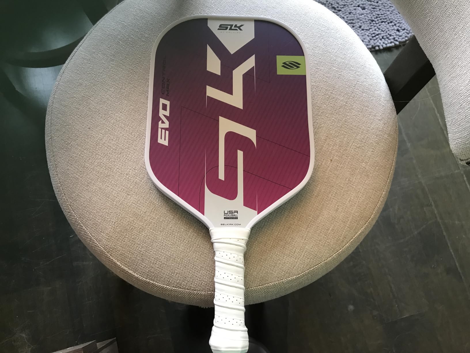 Selkirk Sport SLK Evo Carbon Fiber Pickleball Paddles | Control & Power | A pickle ball paddle with a SpinFlex spin surface and Ultra Comfort Grip, in Max or XL shape customer photo 2