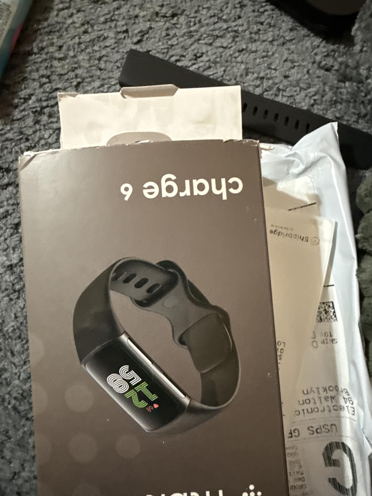 Fitbit Charge 6 Fitness Tracker with Heart Rate, GPS, Obsidian customer photo 2