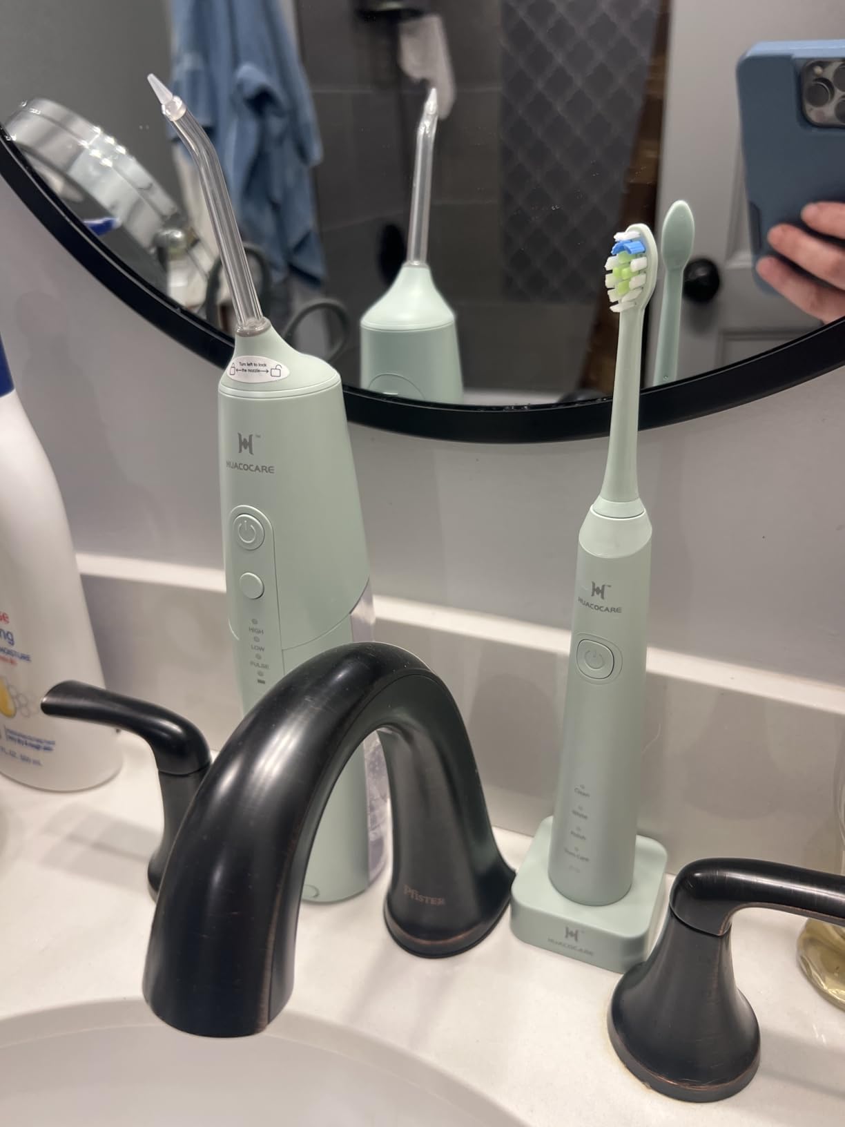 2-1 Oral Clean Kit- Water Dental flosser & Electric Toothbrush Combo- Brushing & Flossing- for Teeth Cleaning and Gum Health (Black) customer photo 1