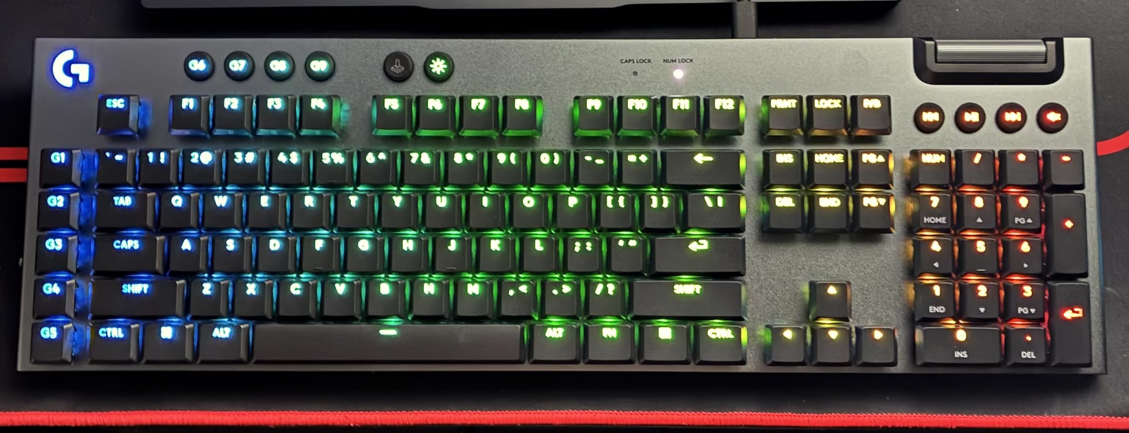 Logitech G915 X Wired Gaming Keyboard (Linear)- Black customer photo 1