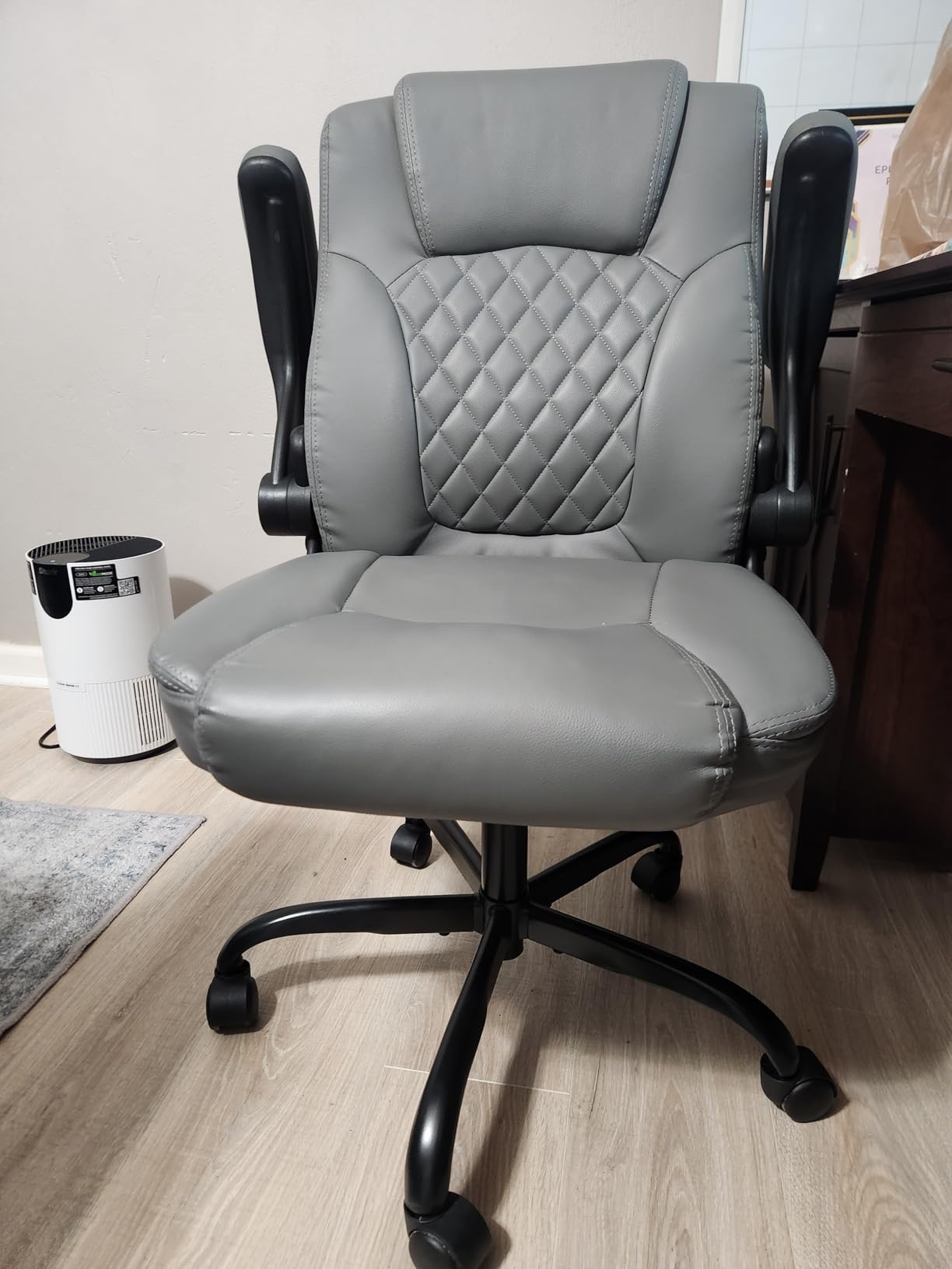 Leather Office Chair, PU Home Computer Desk Chairs with Ergonomic Back Support, 360° Swivel Free, Small Gaming Chair with Wheels and Adjustable Armrests, for Short People Use, Black customer photo 1