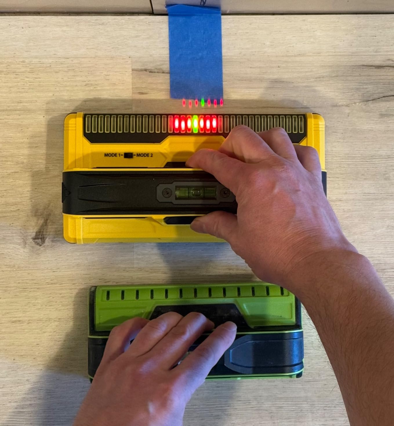 Franklin Sensors ProSensor MAX Stud Finder, 13-Sensor Wall Scanner, Detects Through Plaster, OSB & Lath, Made in the USA customer photo 2